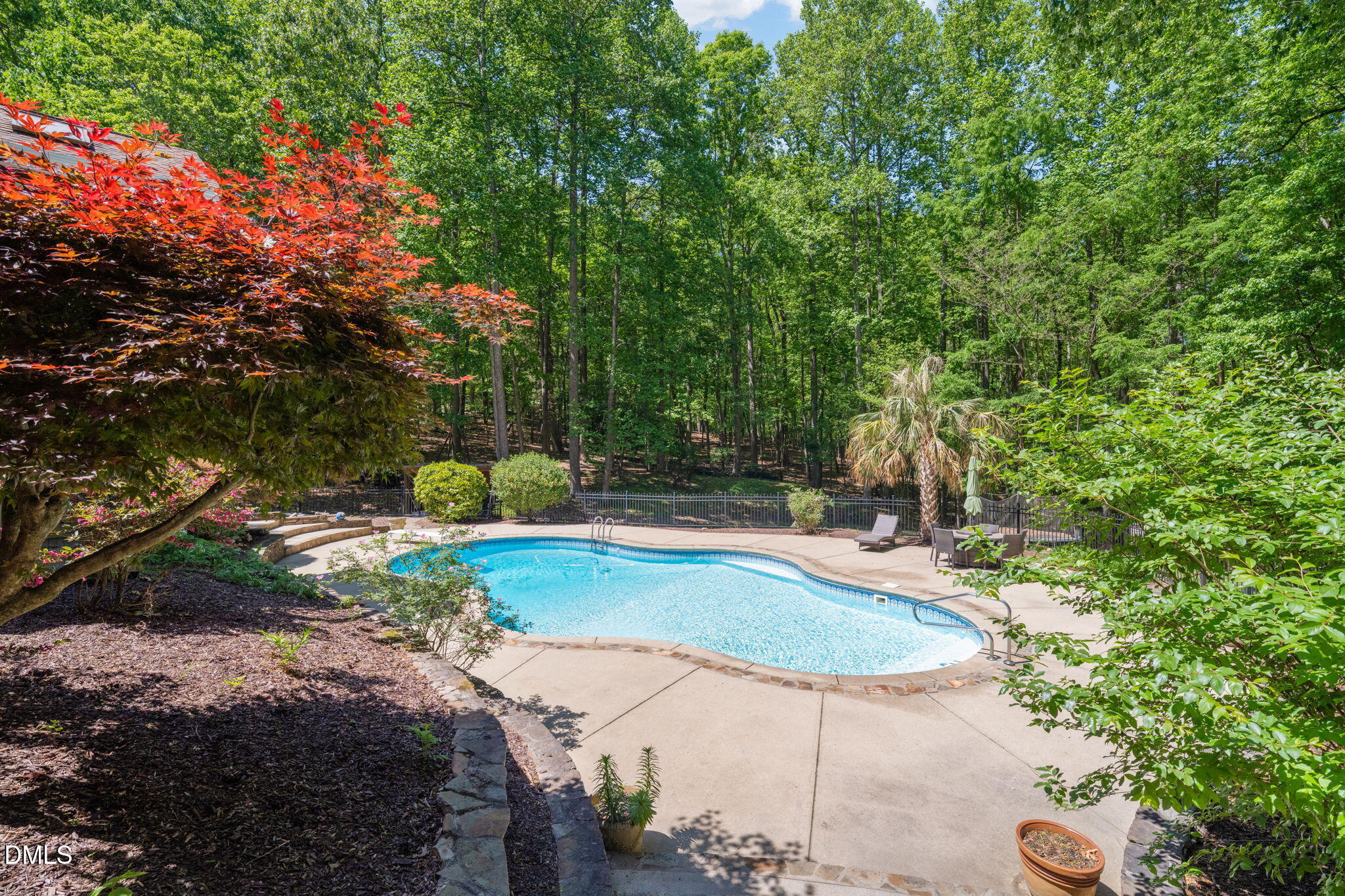 5016 Elkwood Court Property Photo 5