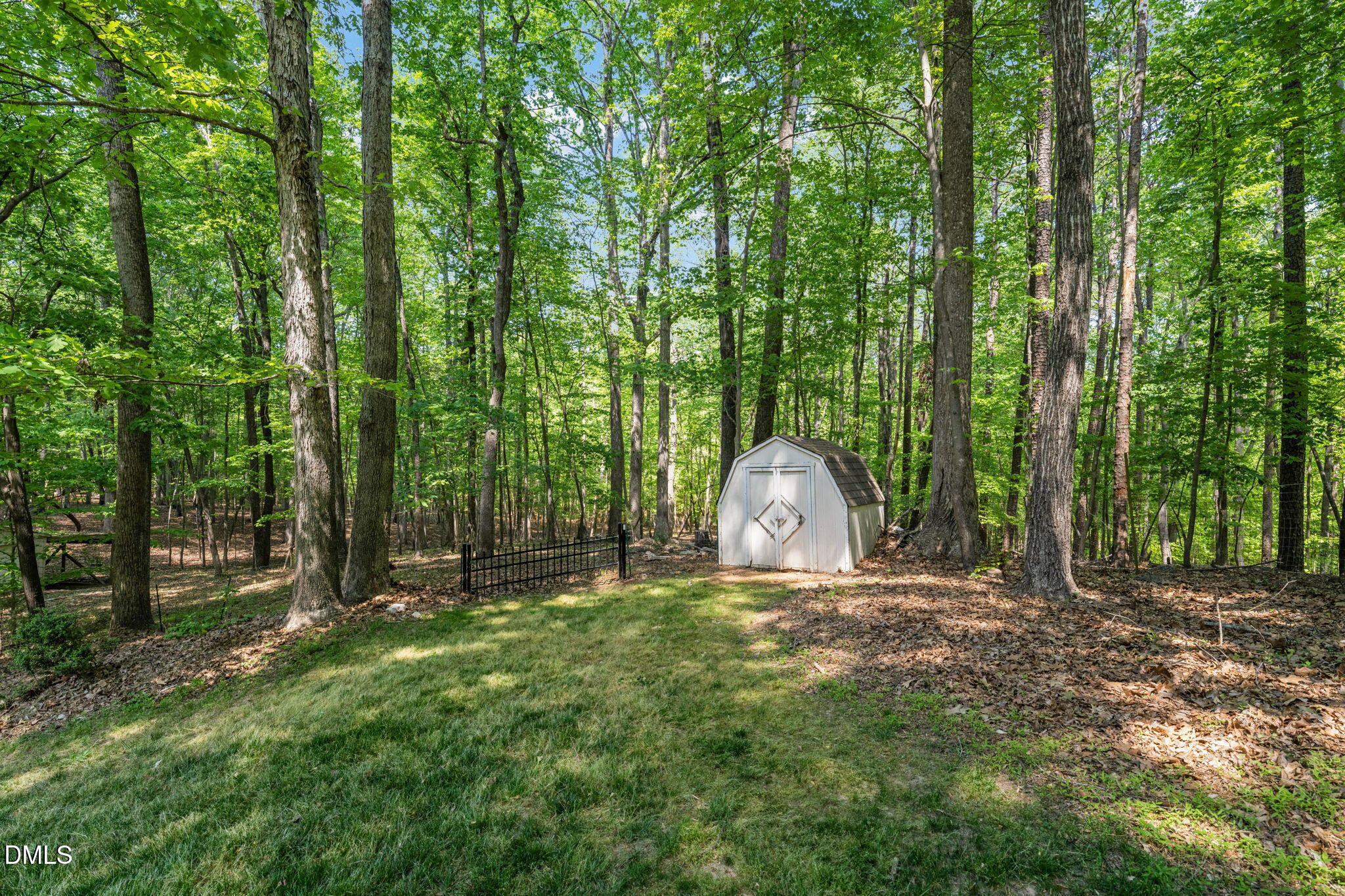 5016 Elkwood Court Property Photo 9