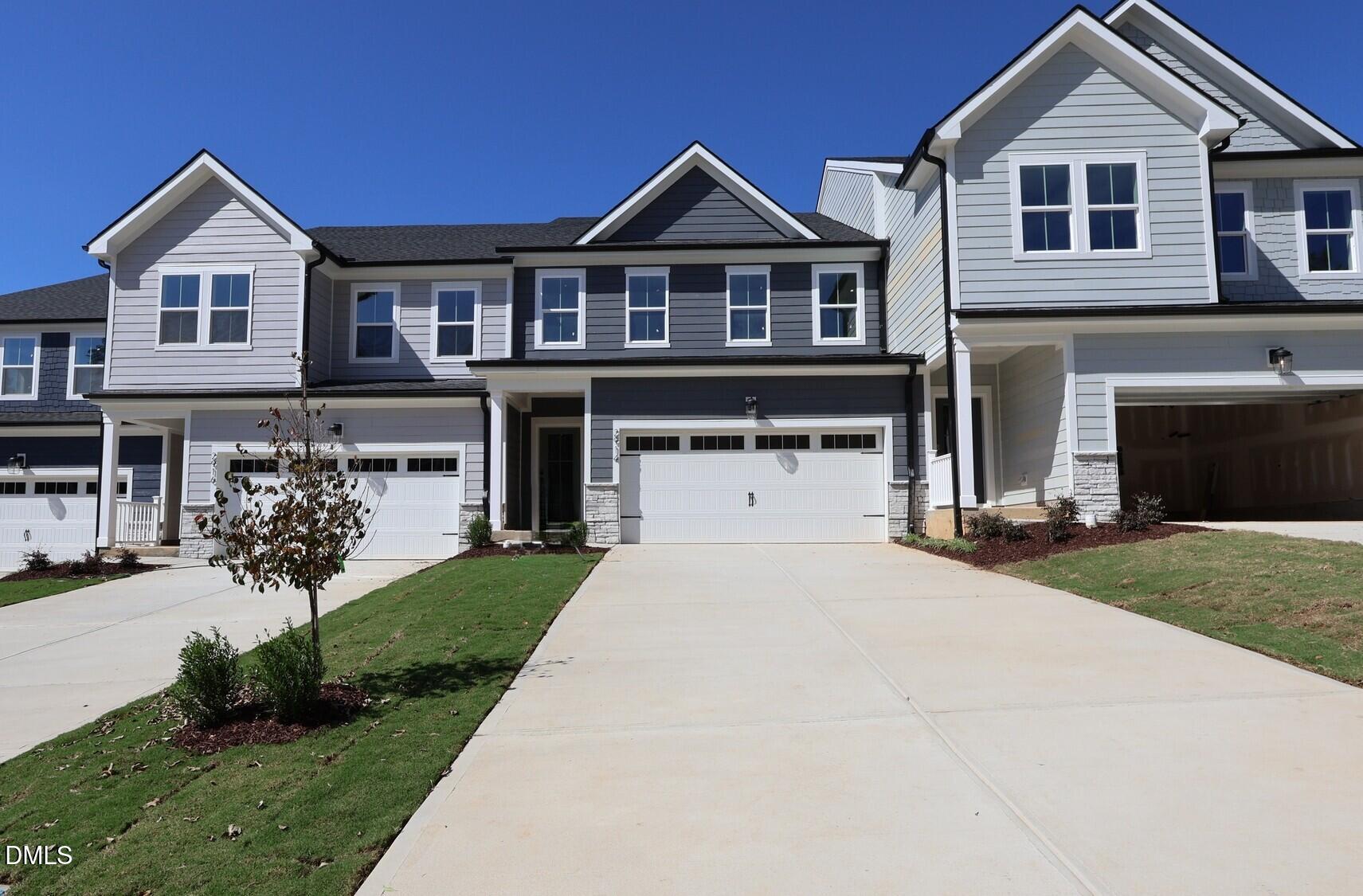 2914 Walden Road Property Photo 1