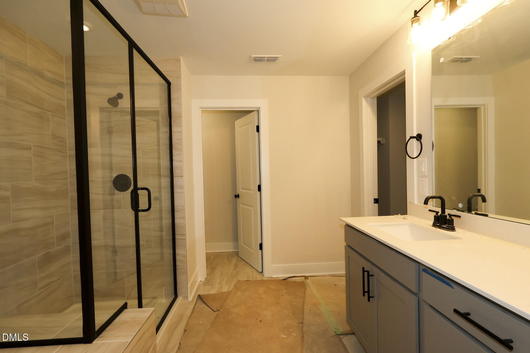 2914 Walden Road Property Photo 8
