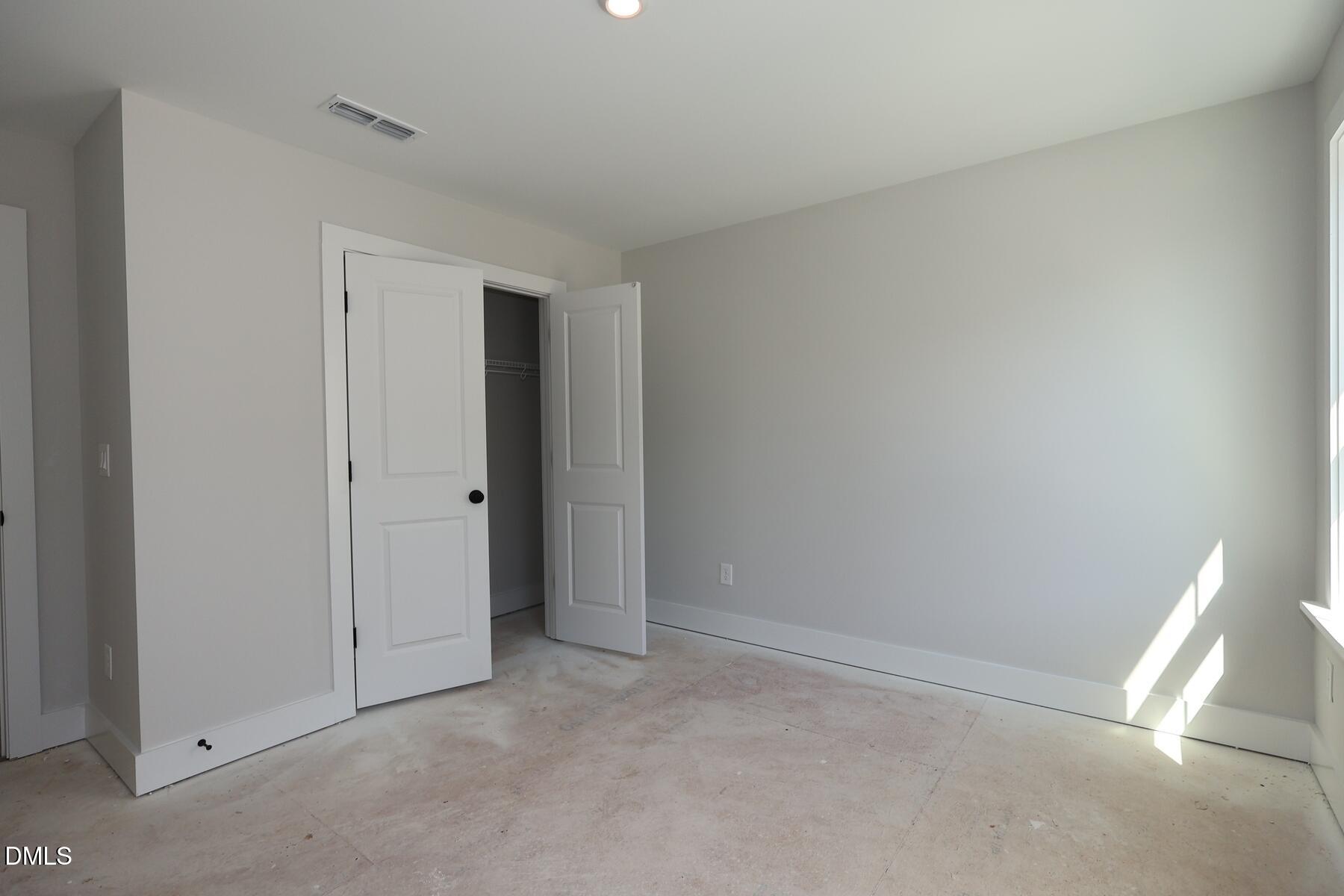 2914 Walden Road Property Photo 12