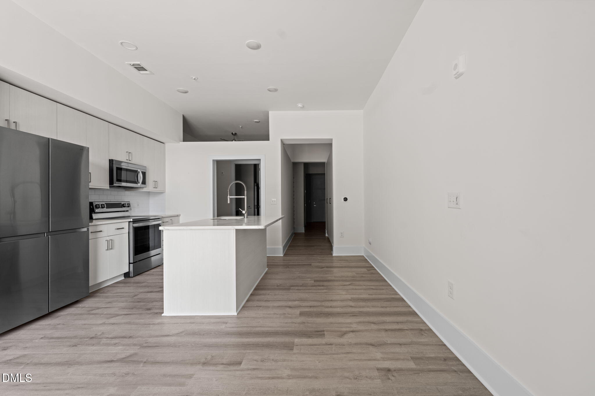 2441 Campus Shore Drive 109 Property Photo 11
