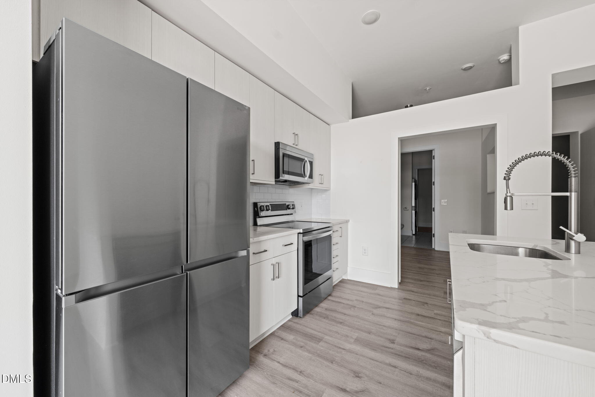 2441 Campus Shore Drive 109 Property Photo 12