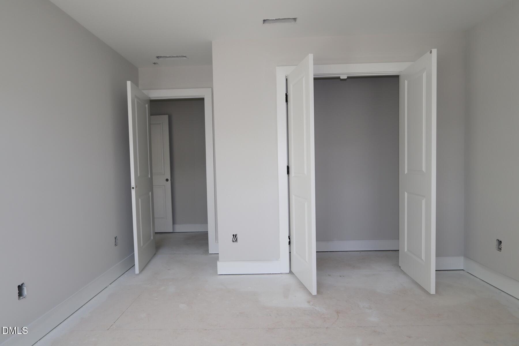 2917 Walden Road Property Photo 6