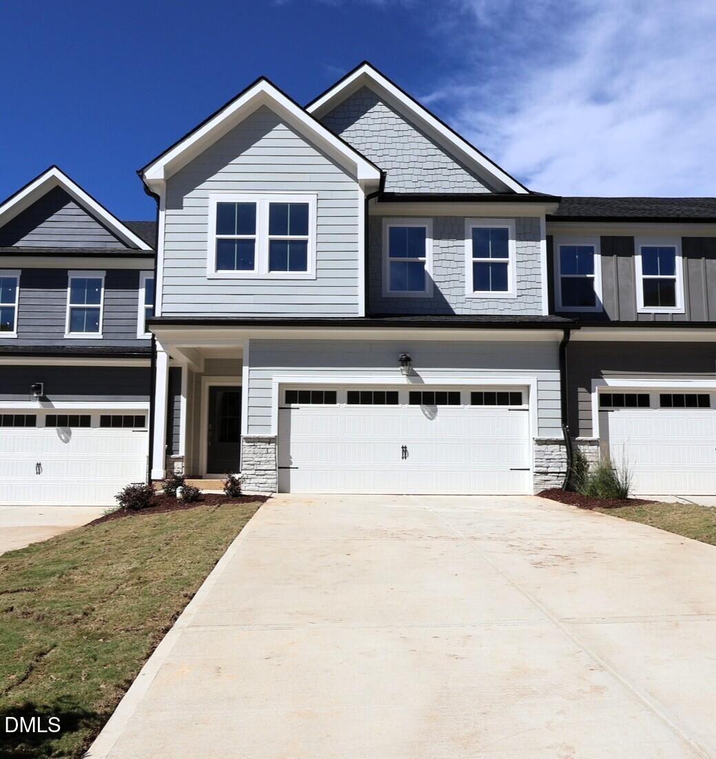 2912 Walden Road Property Photo 1