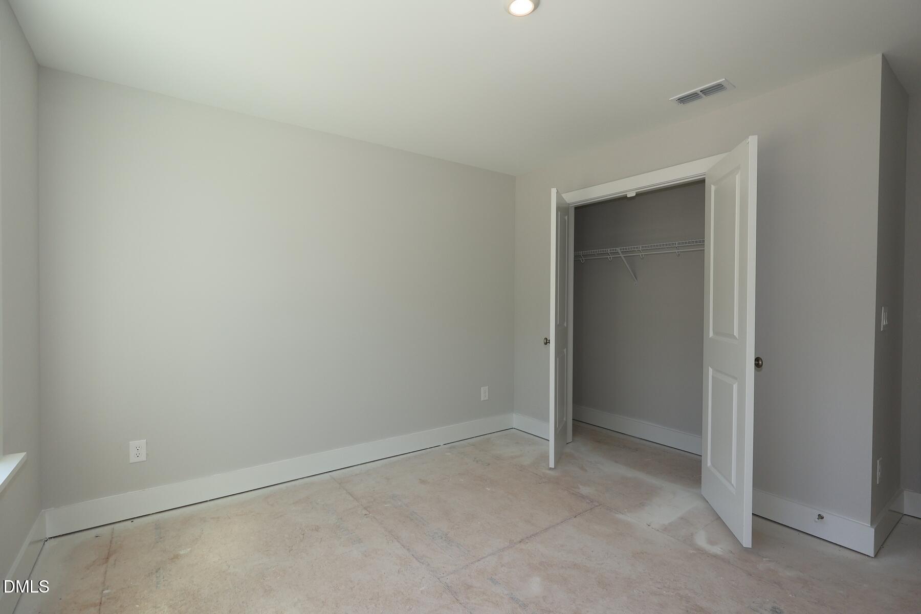 2912 Walden Road Property Photo 14
