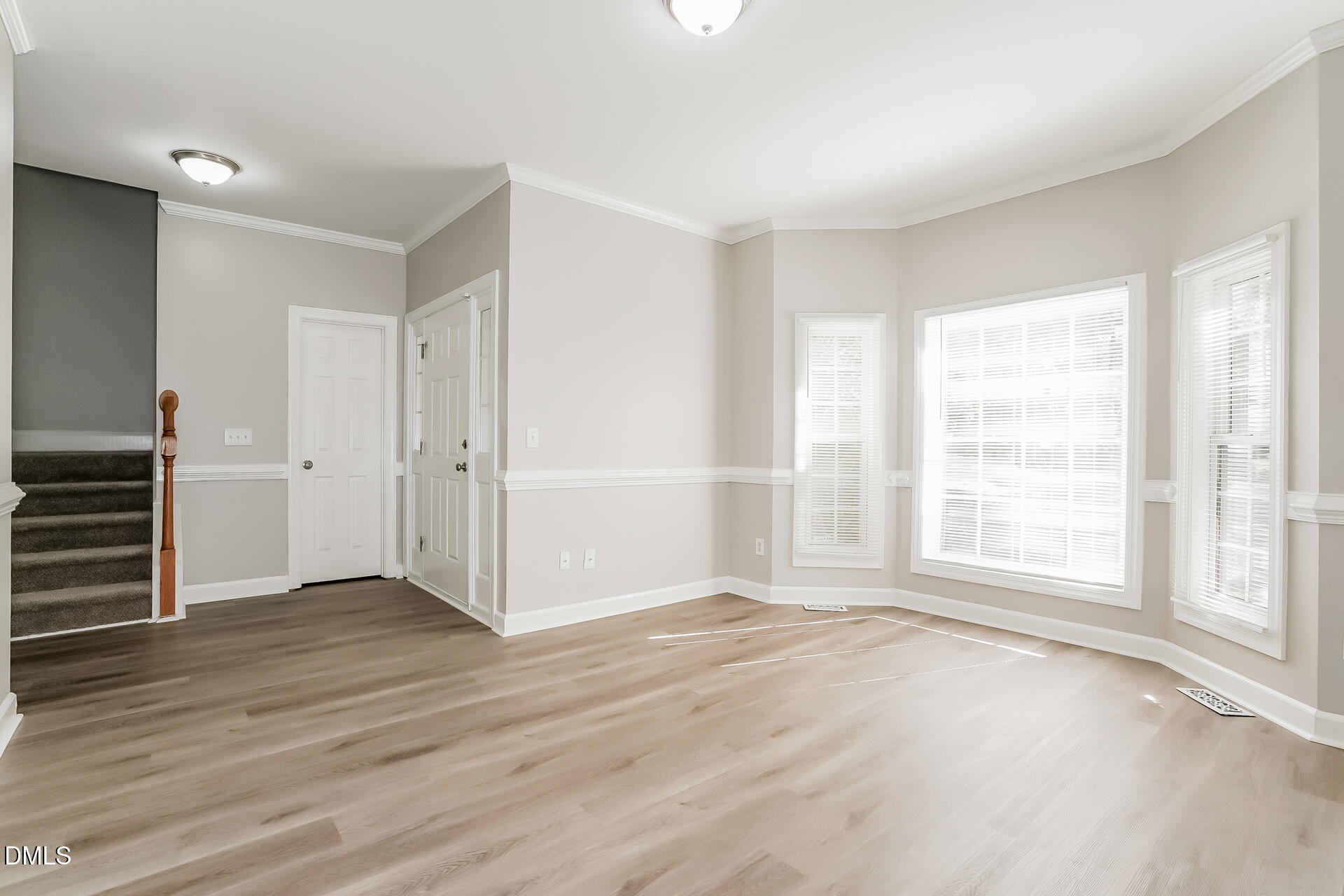 1500 Exeton Court Property Photo 2