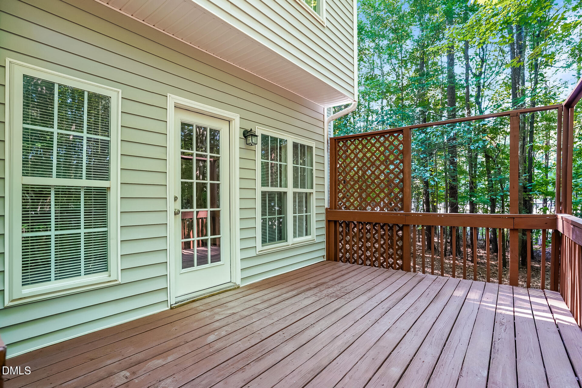 1500 Exeton Court Property Photo 32