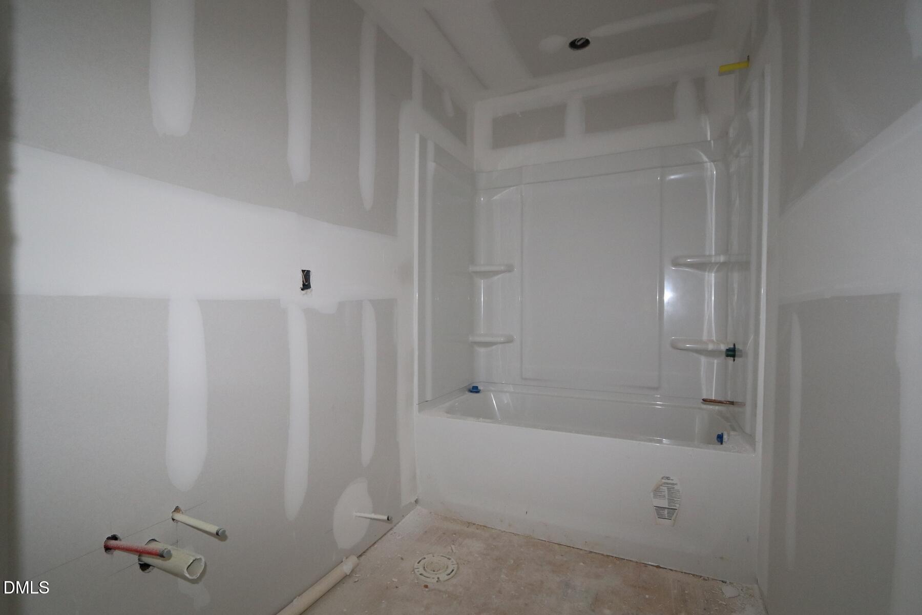 2916 Walden Road Property Photo 8