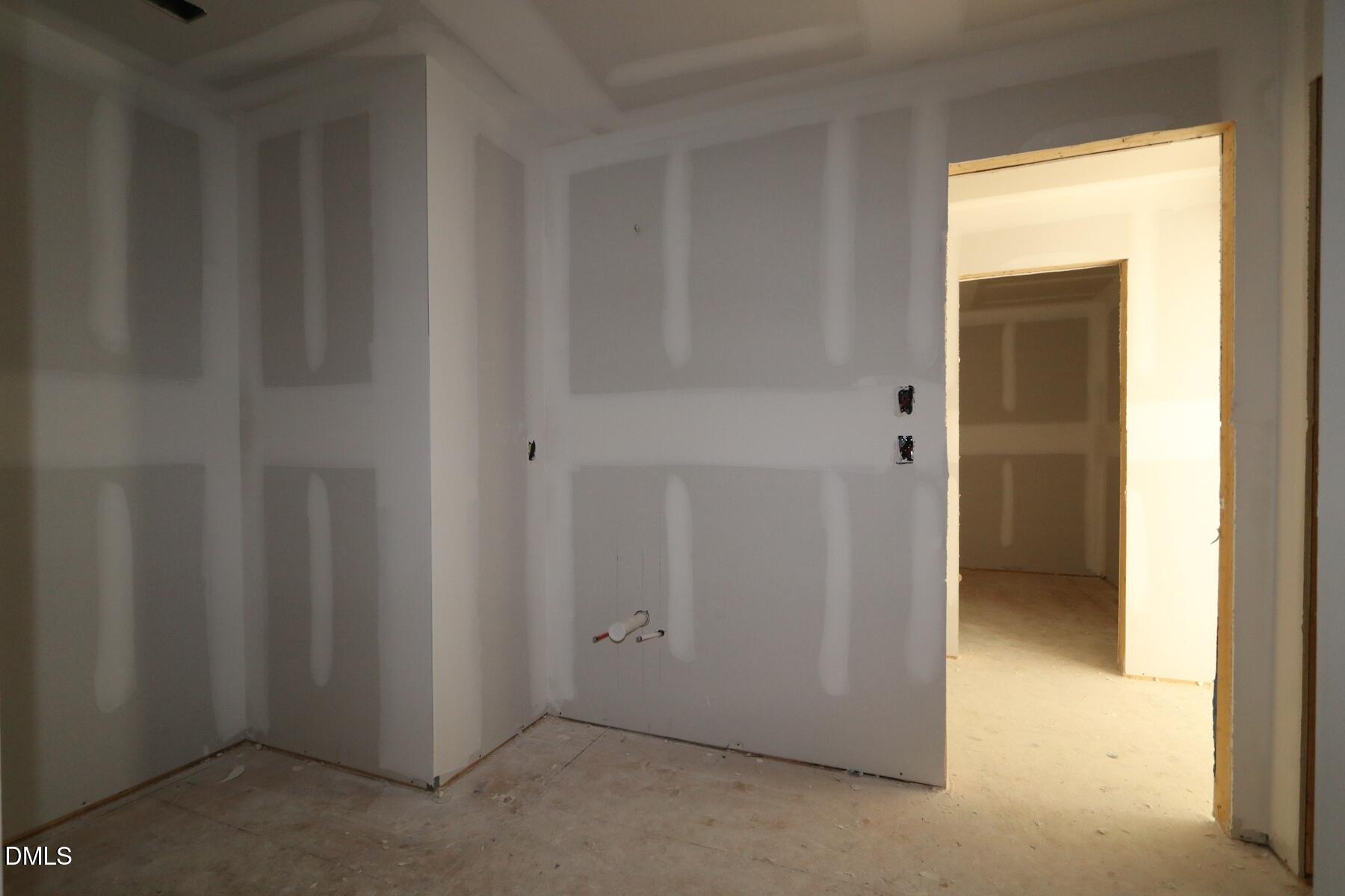 2916 Walden Road Property Photo 12