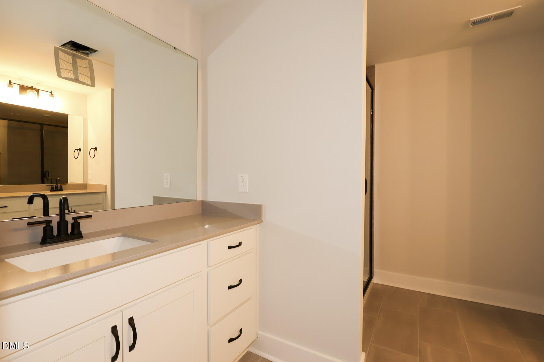 2916 Walden Road Property Photo 14