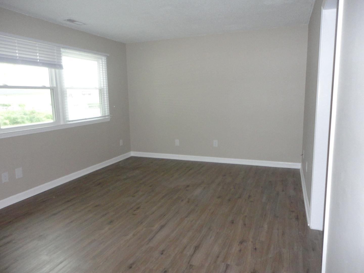 137 W Barbee Street Property Photo 4