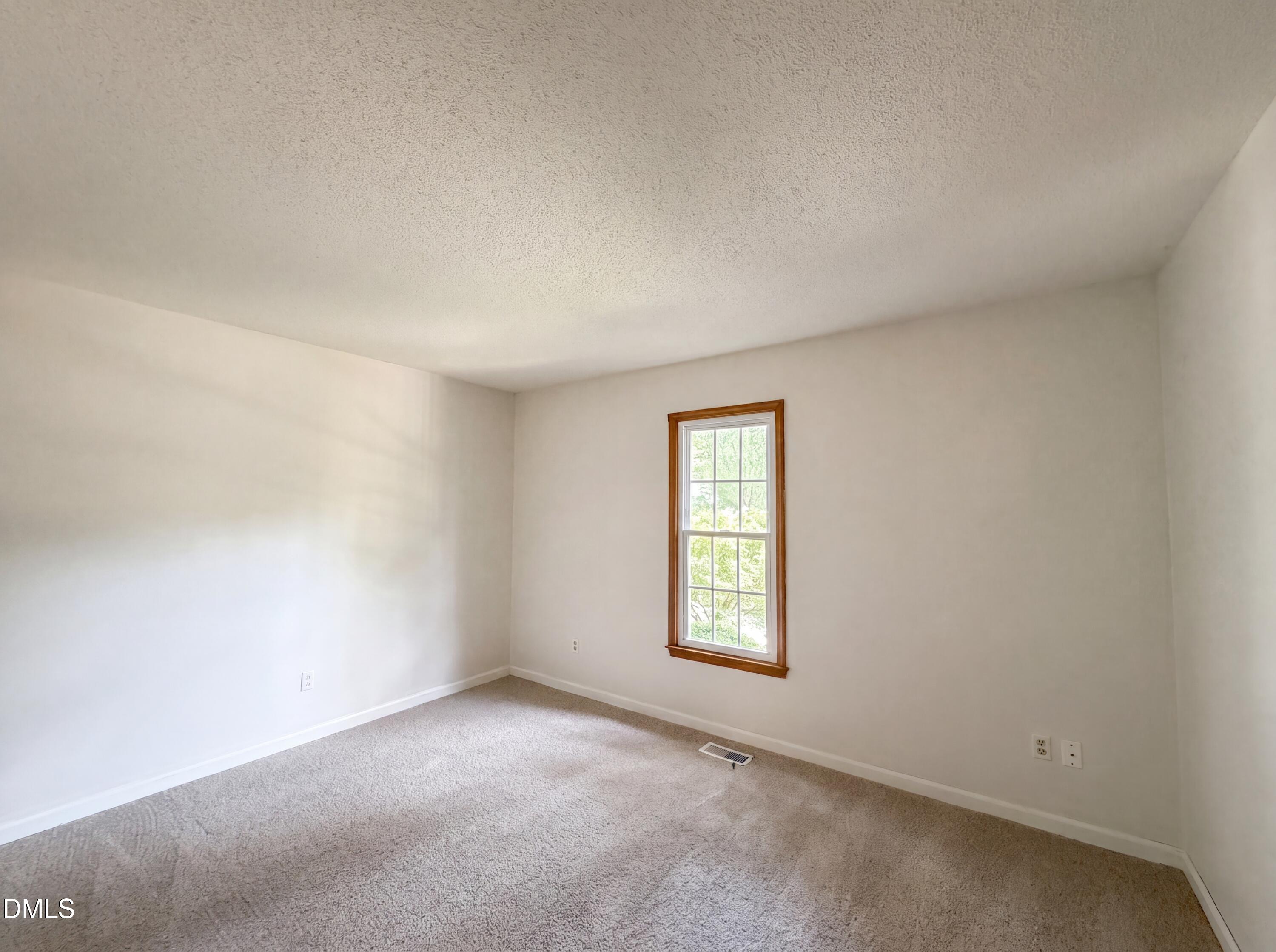 9425 Cartersville Court Property Photo 10