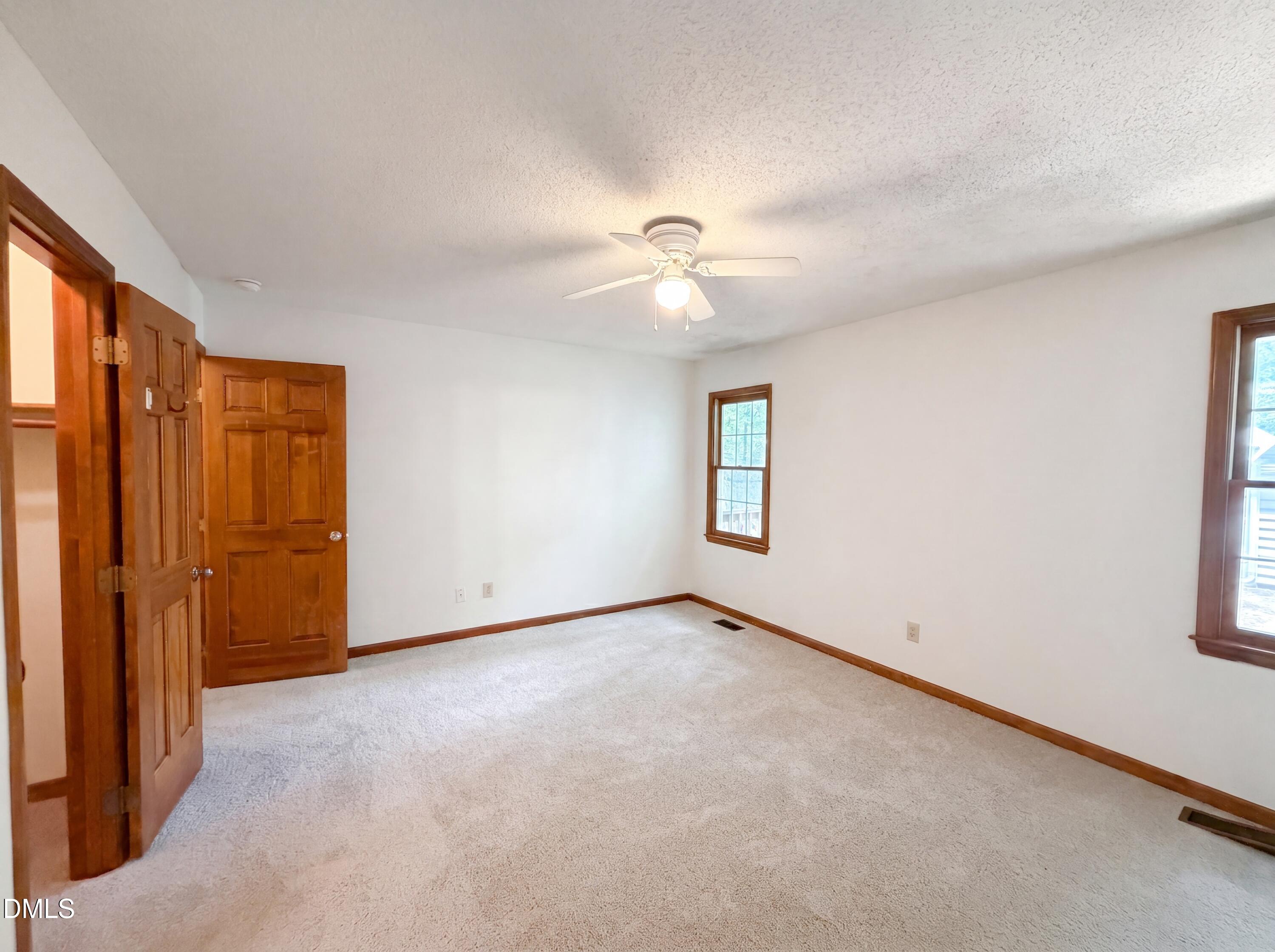 9425 Cartersville Court Property Photo 12