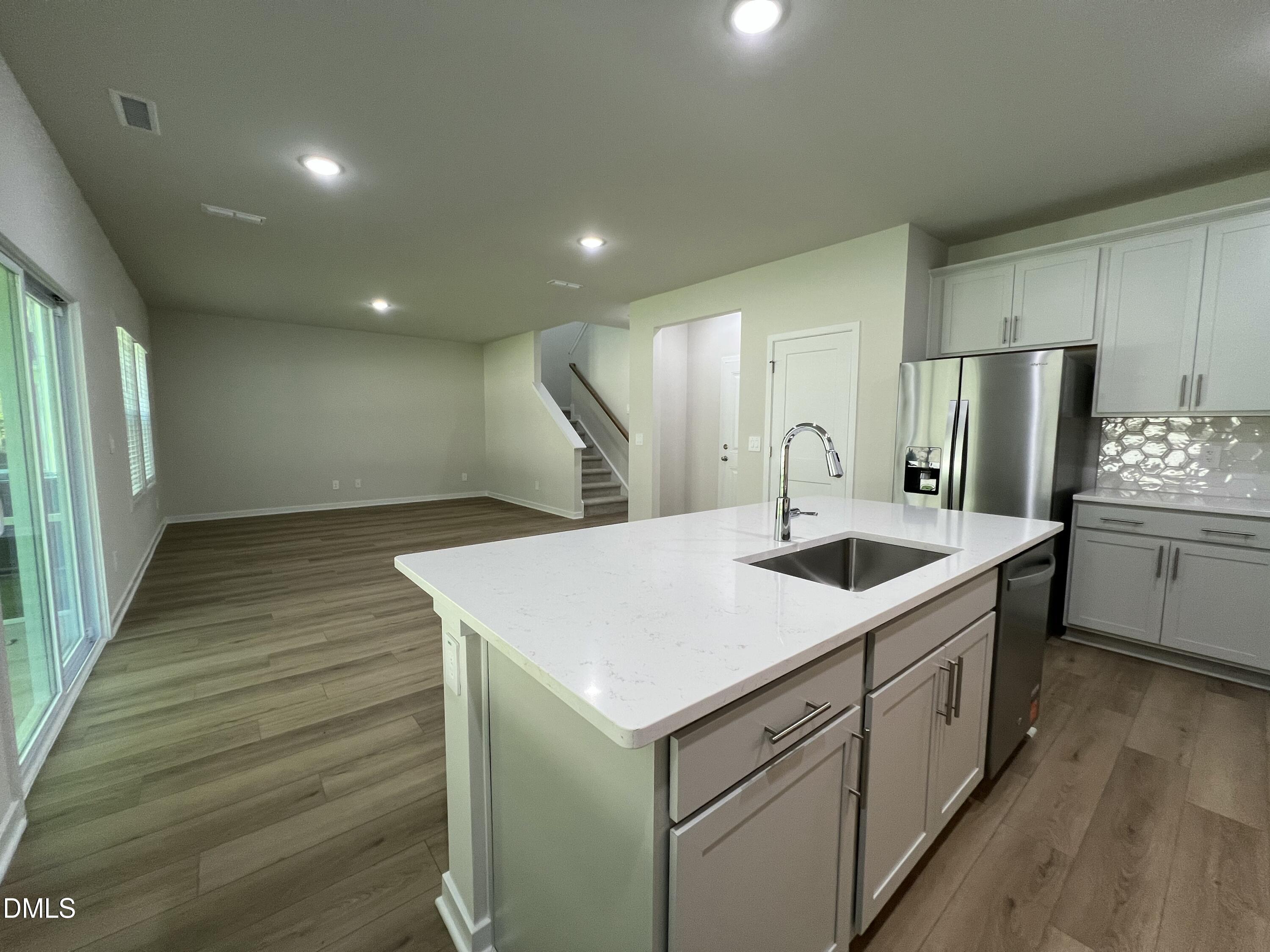 5959 Fallowfield Lane Property Photo 8