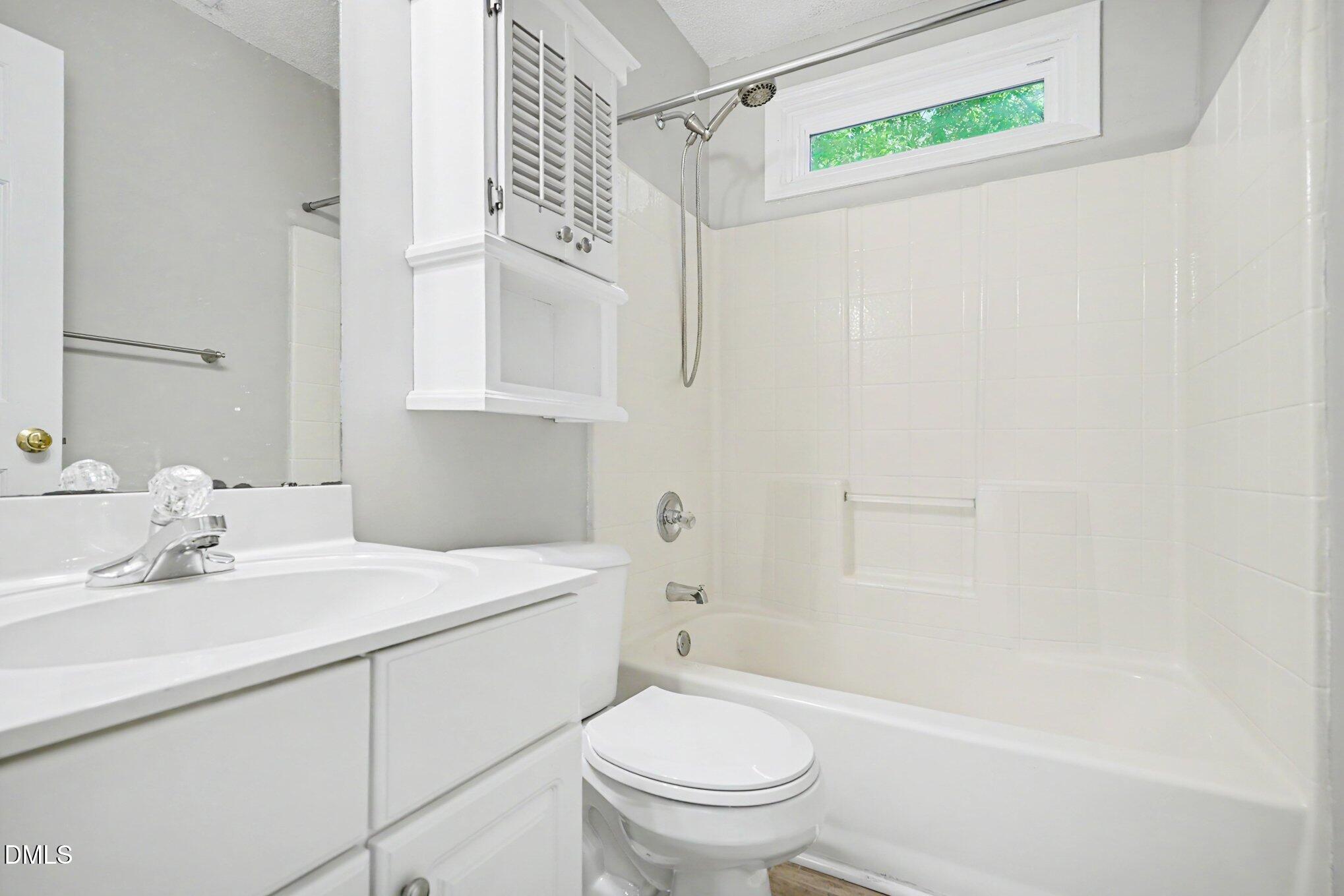 104 Armfield Court Property Photo 32