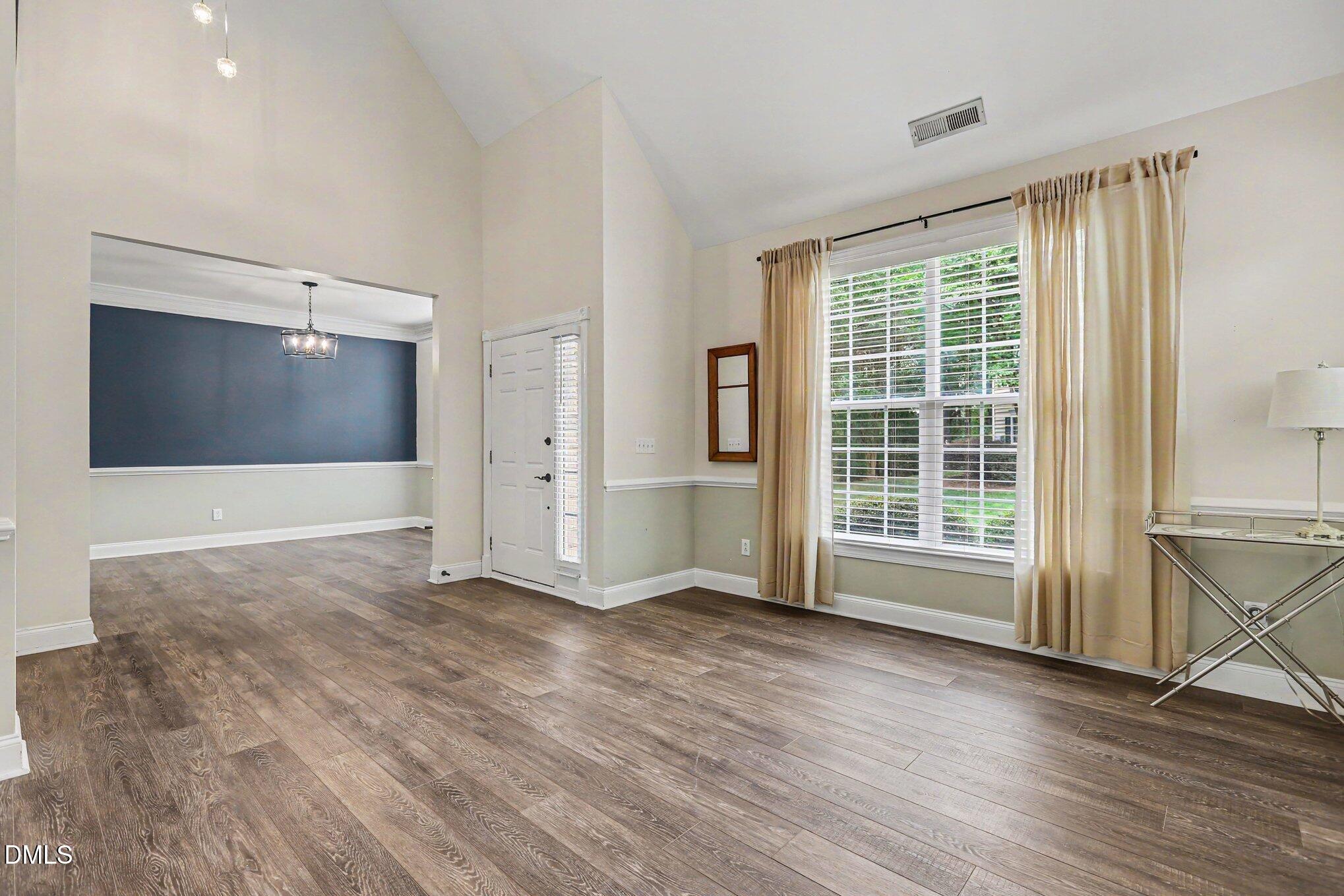 10142 Mizner Lane Property Photo 5