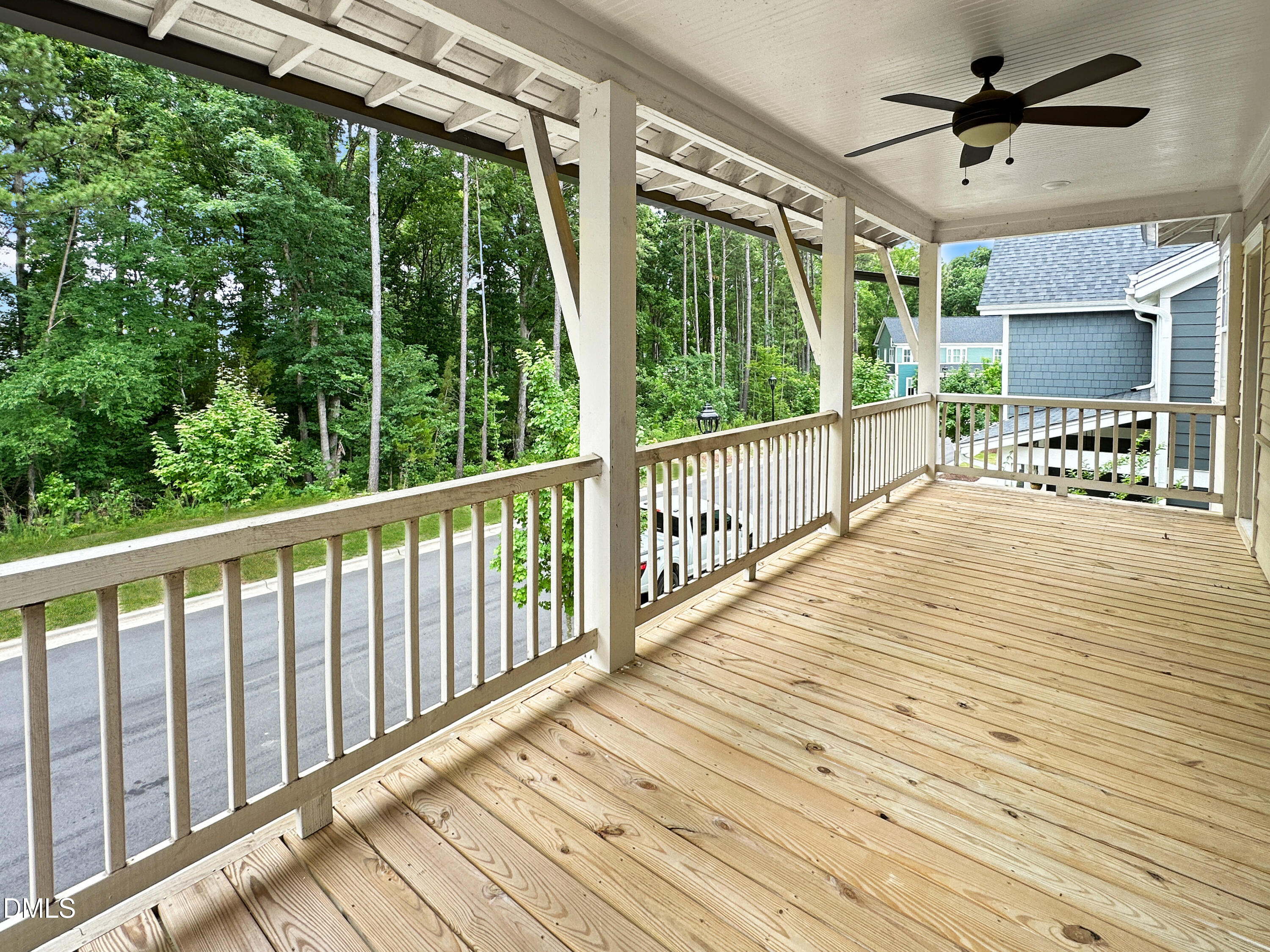 1037 Whitehall Circle Property Photo 36