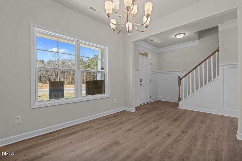 210 Cardovia Way Property Photo 2