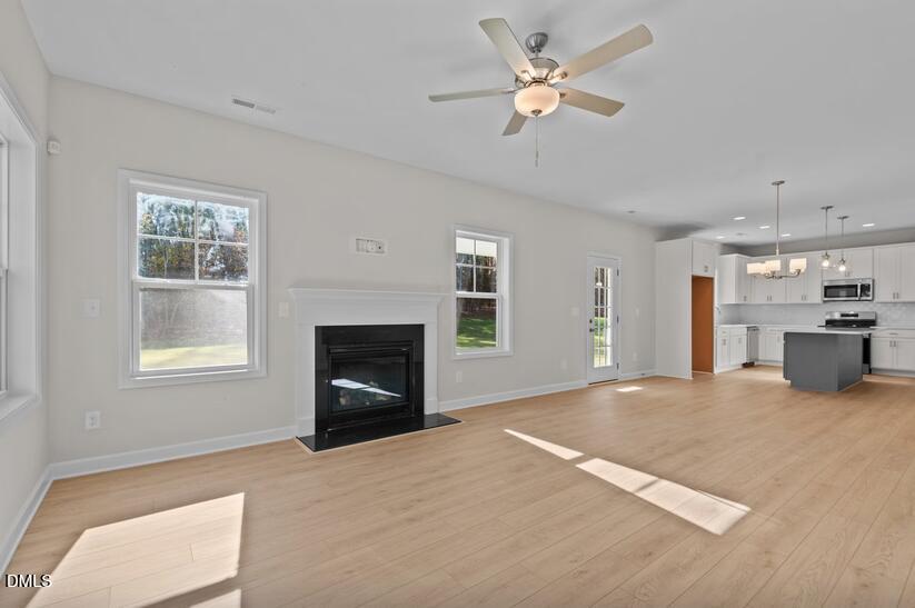 210 Cardovia Way Property Photo 3