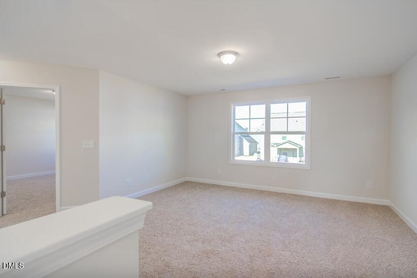 210 Cardovia Way Property Photo 8