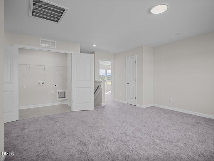 210 Cardovia Way Property Photo 9