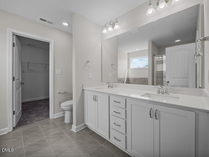 210 Cardovia Way Property Photo 11