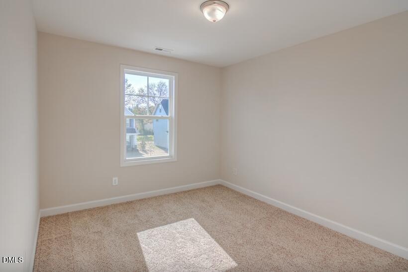 210 Cardovia Way Property Photo 14