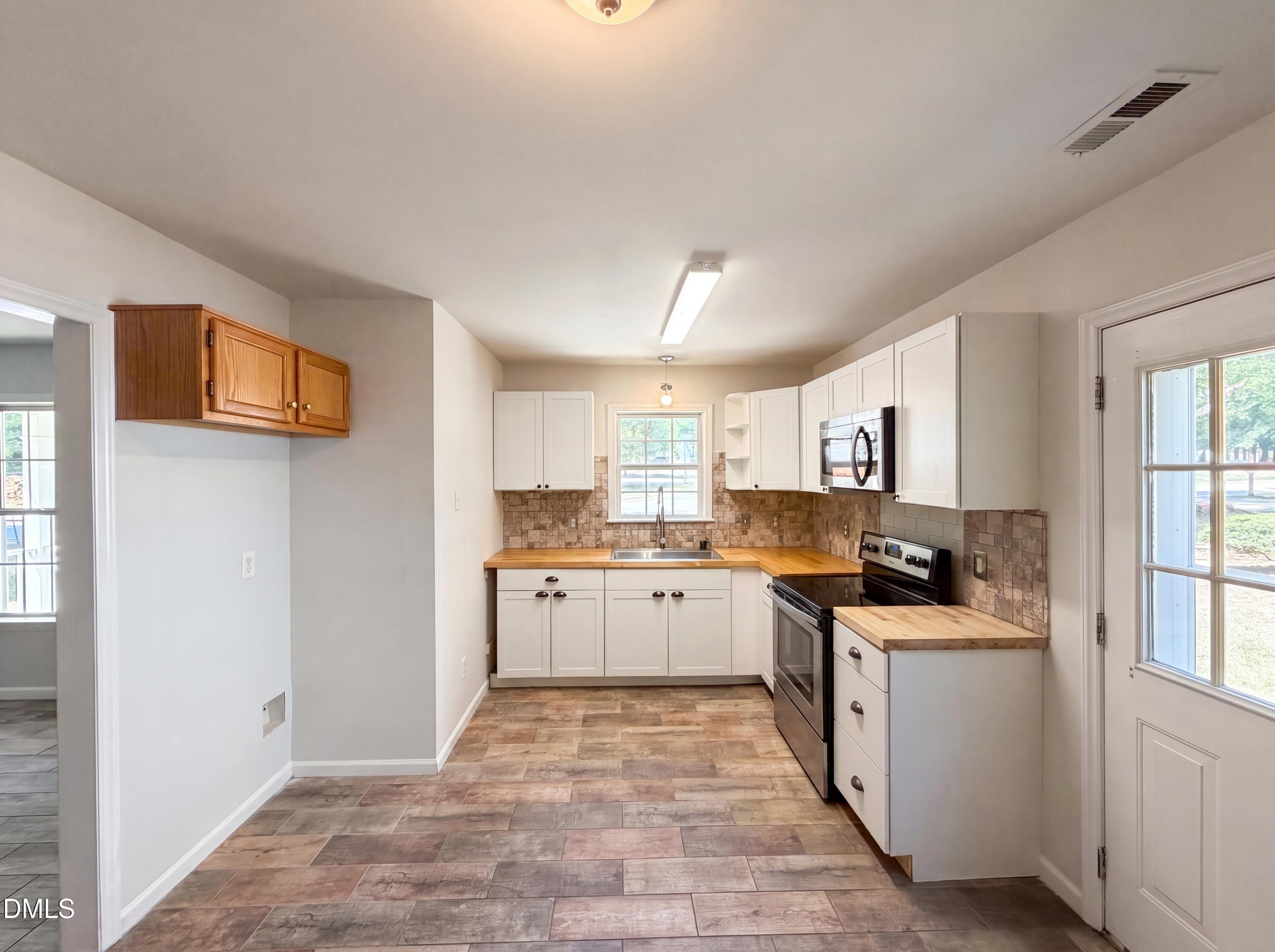 524 Pearce Avenue Property Photo 2