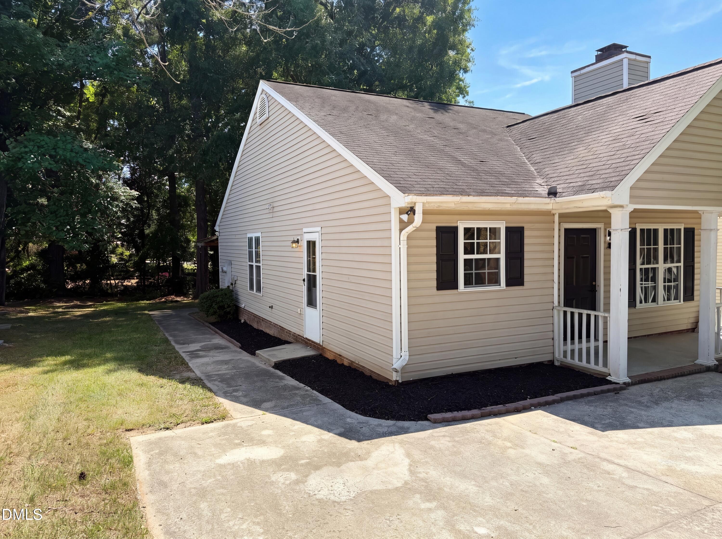 524 Pearce Avenue Property Photo 14