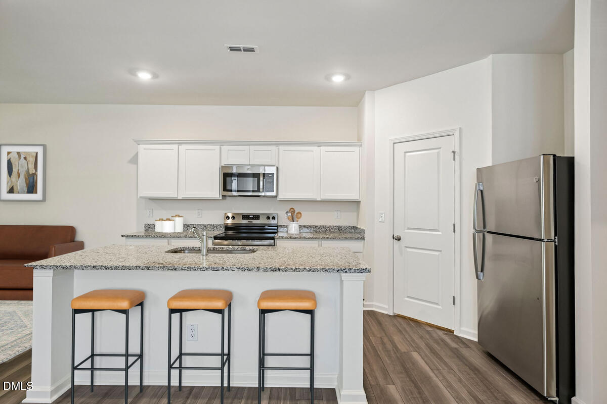 838 Hanford Landing Drive Property Photo 12
