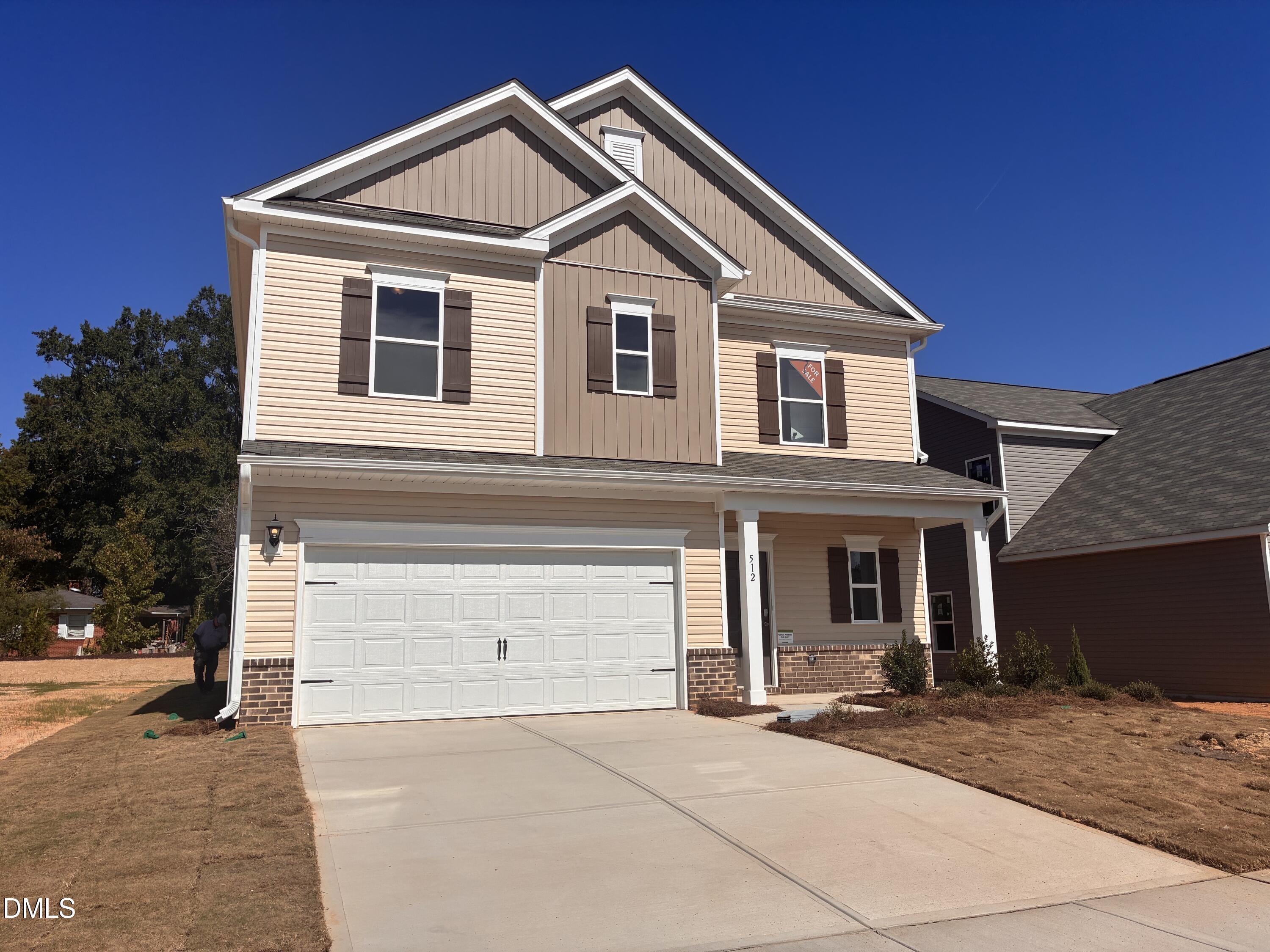 512 Averitt Way