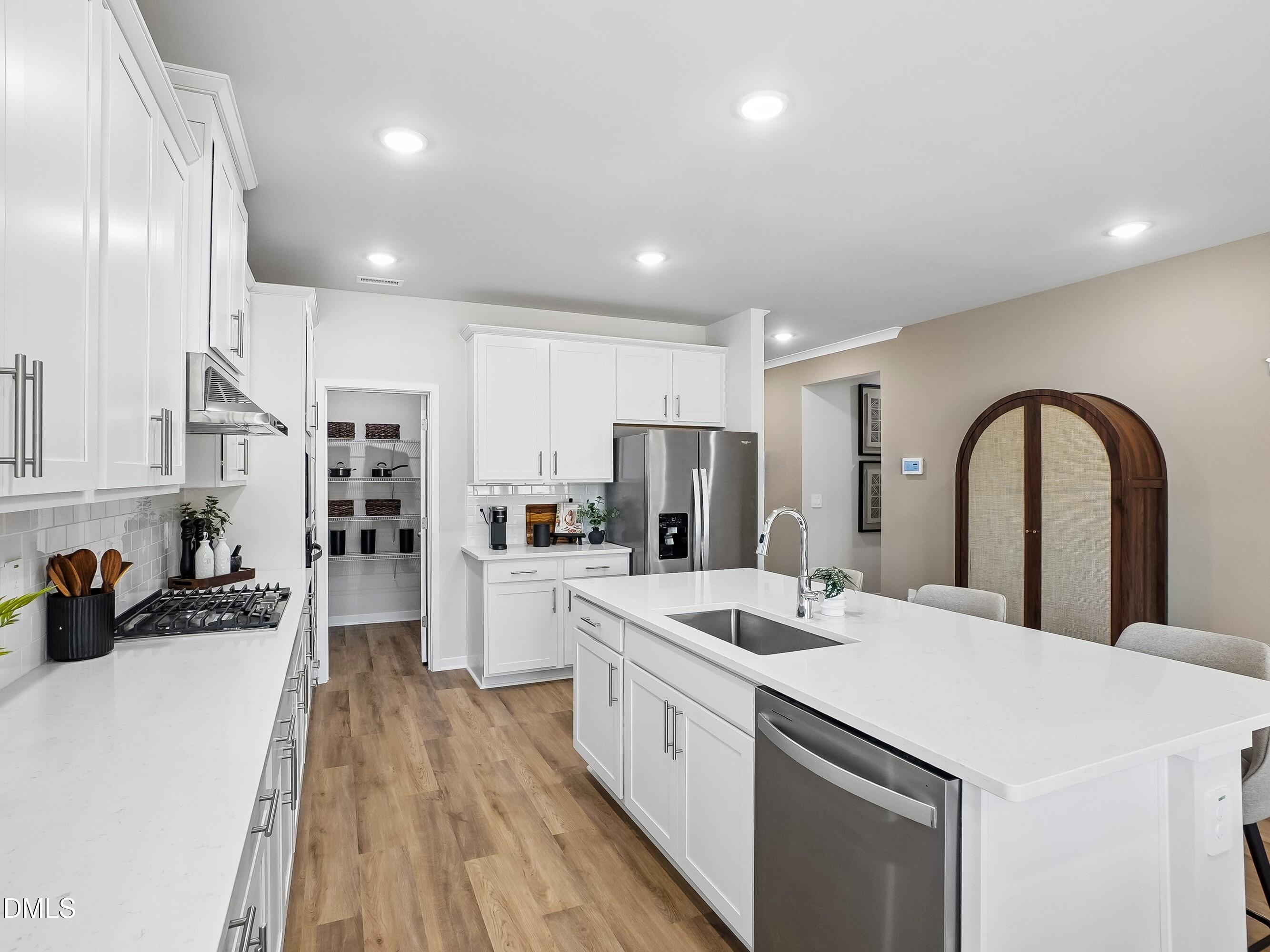 2121 Topsail Road Property Photo 9