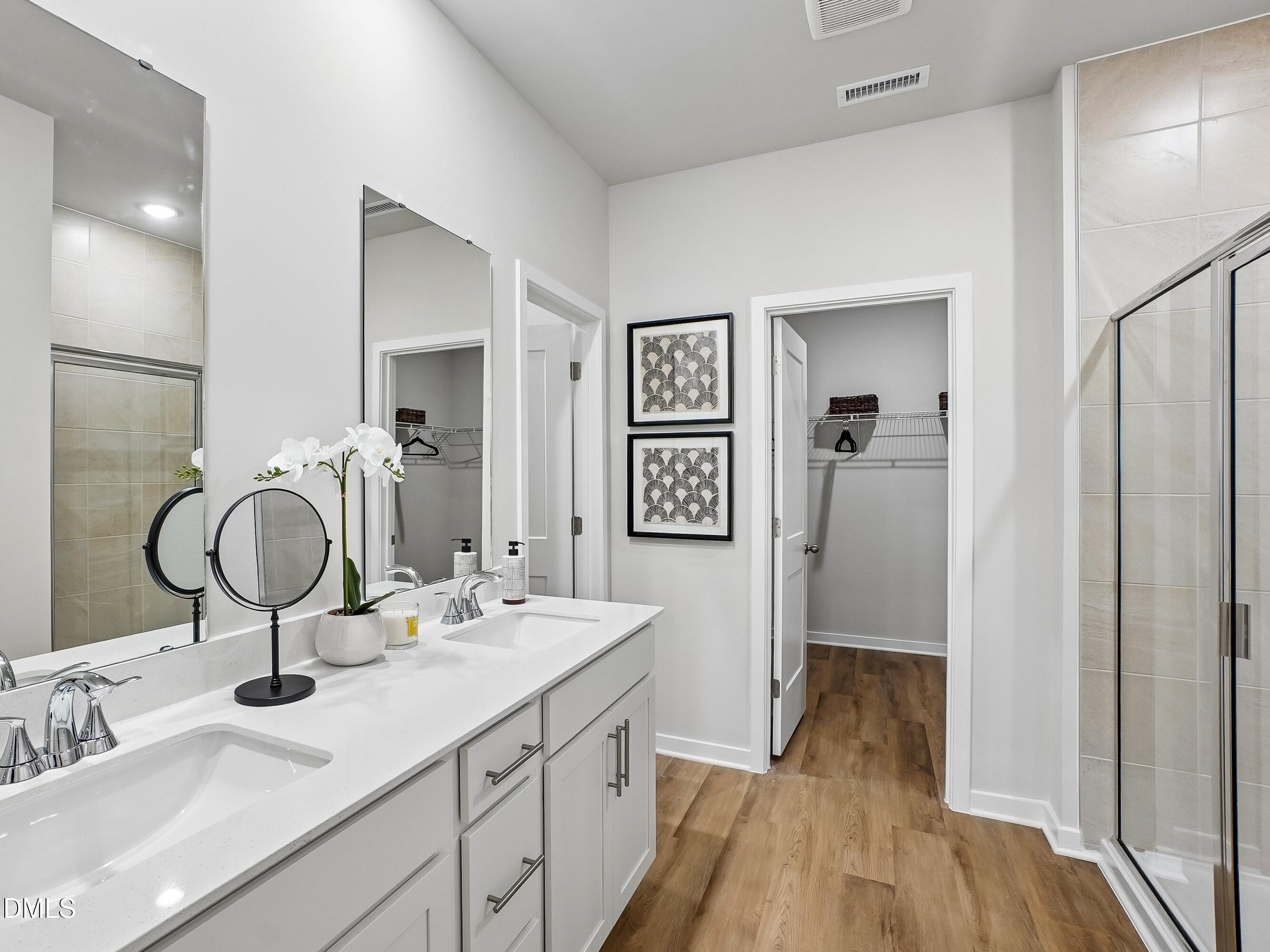 2121 Topsail Road Property Photo 12
