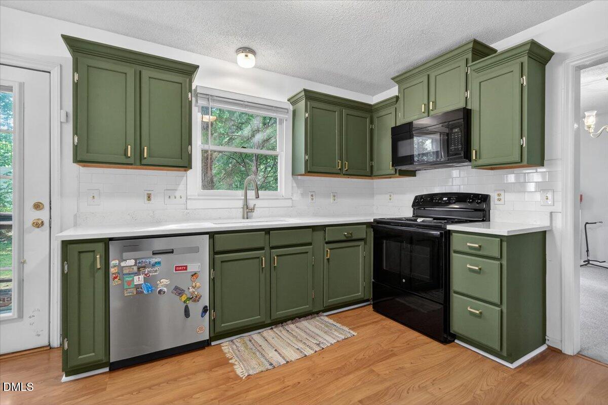 5806 Wrenwood Court Property Photo 14