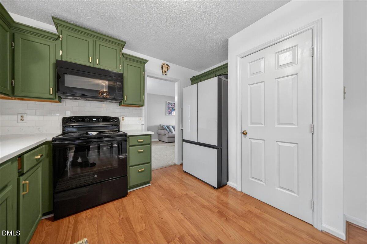 5806 Wrenwood Court Property Photo 15