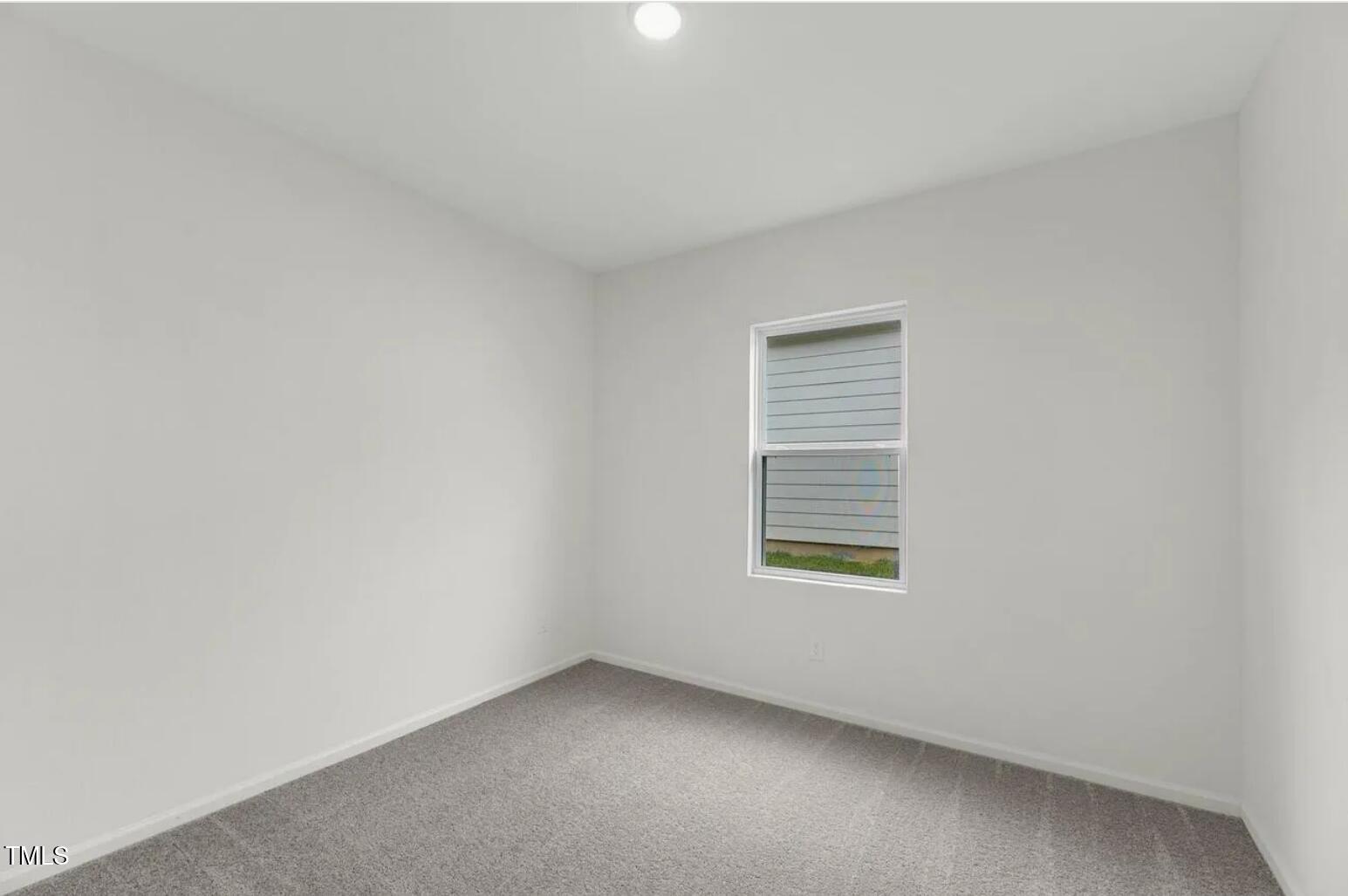 126 S. Waterstone Lane Property Photo 8