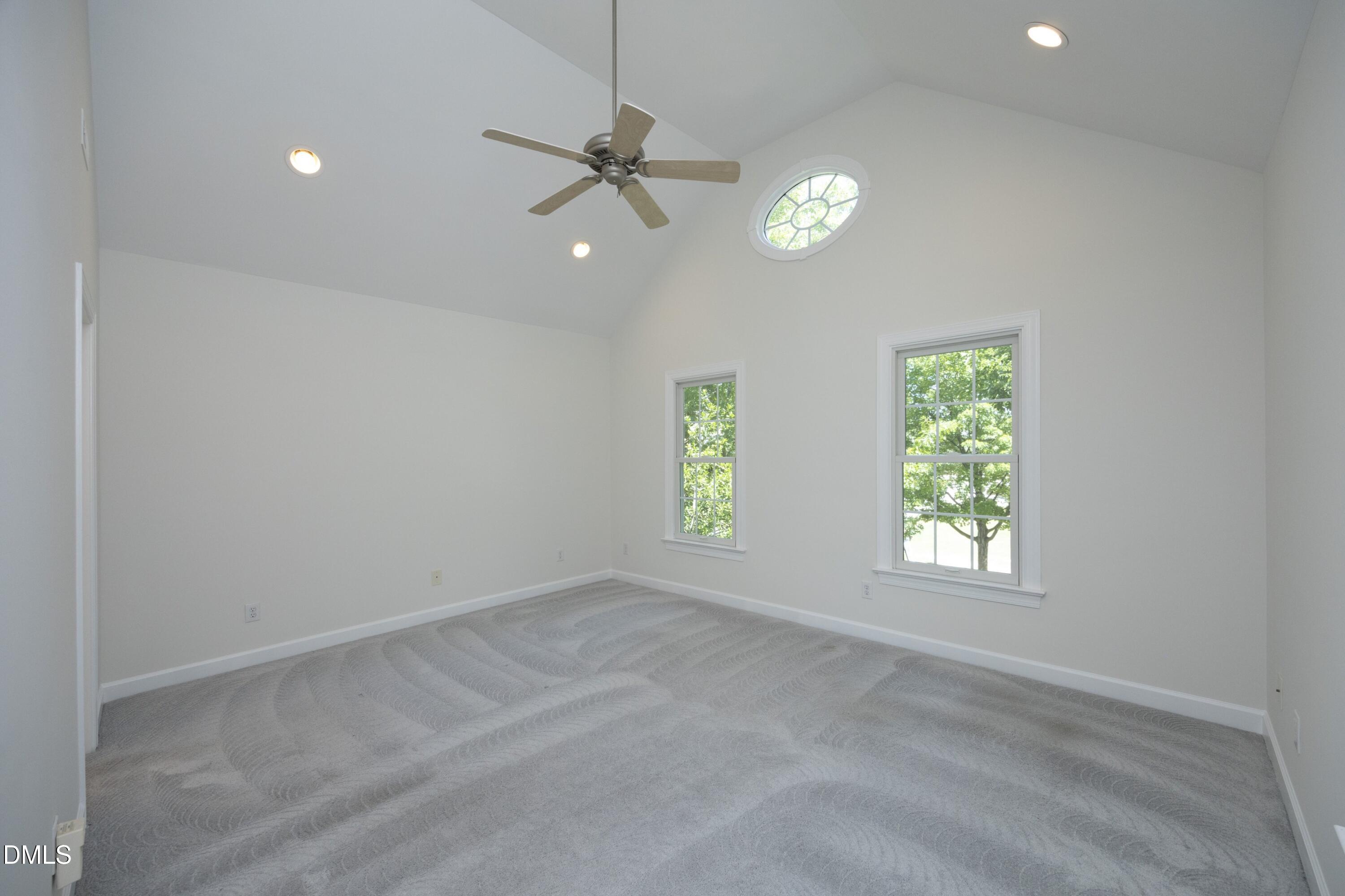 605 Carpenter Town Lane Property Photo 22