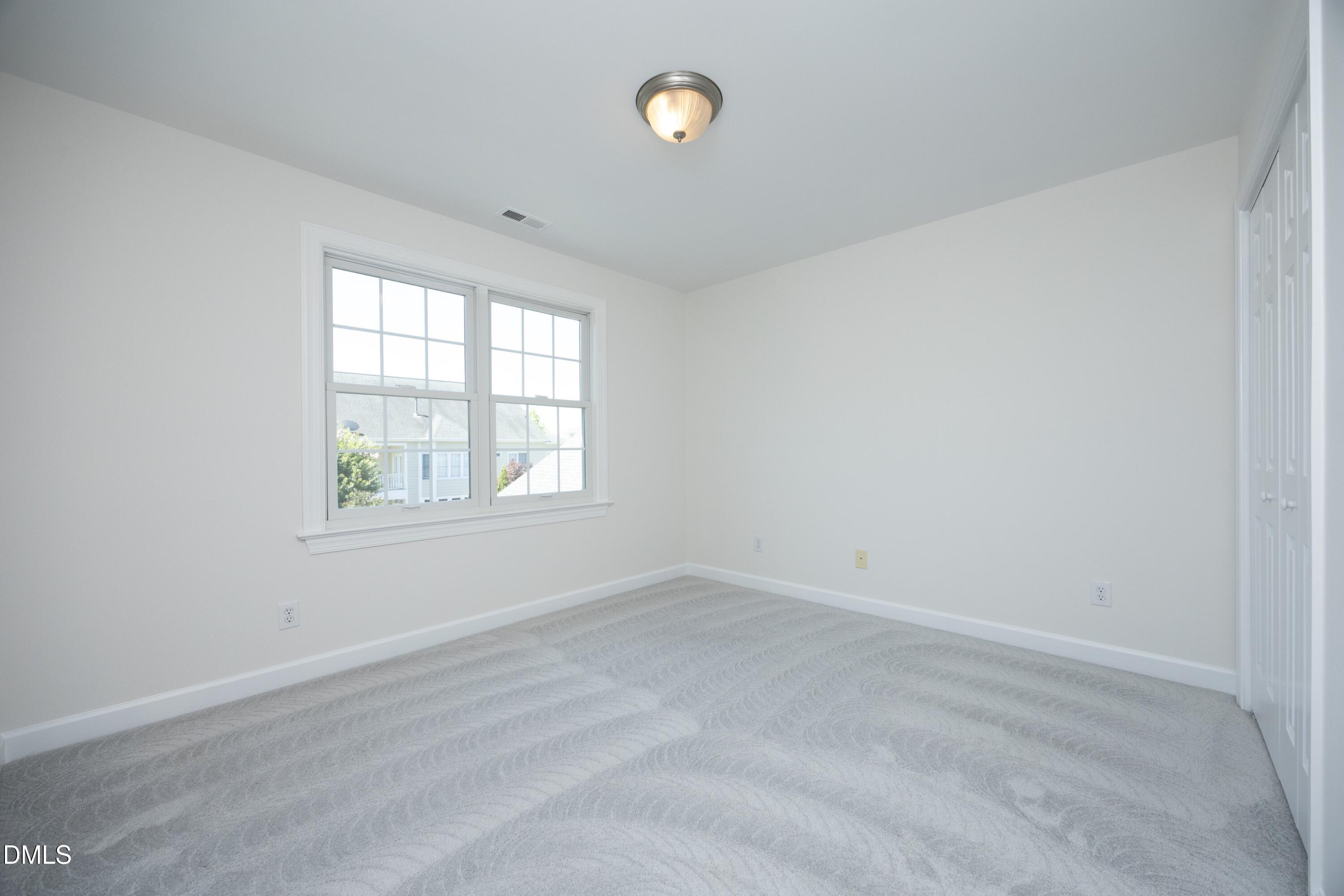 605 Carpenter Town Lane Property Photo 30