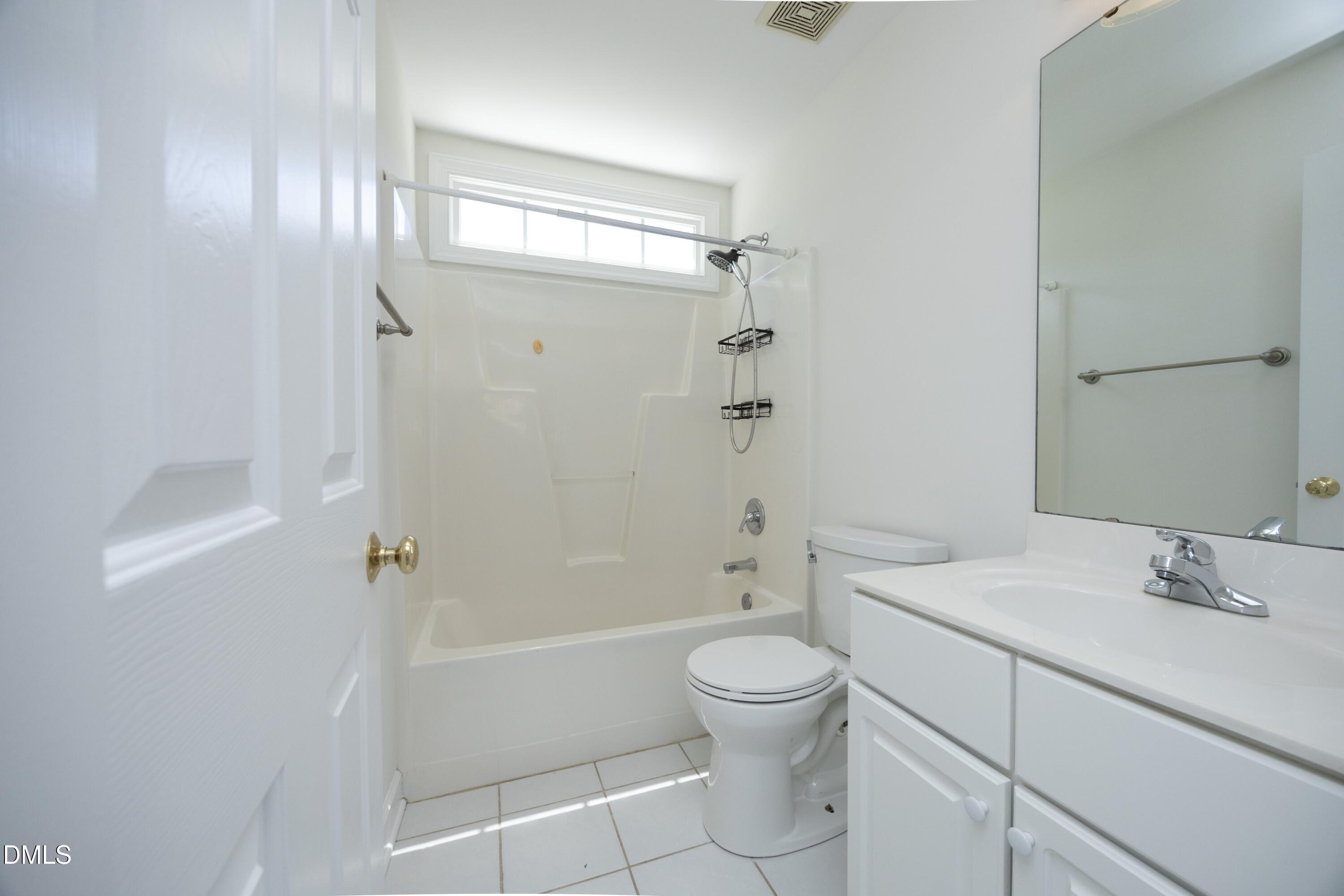 605 Carpenter Town Lane Property Photo 31
