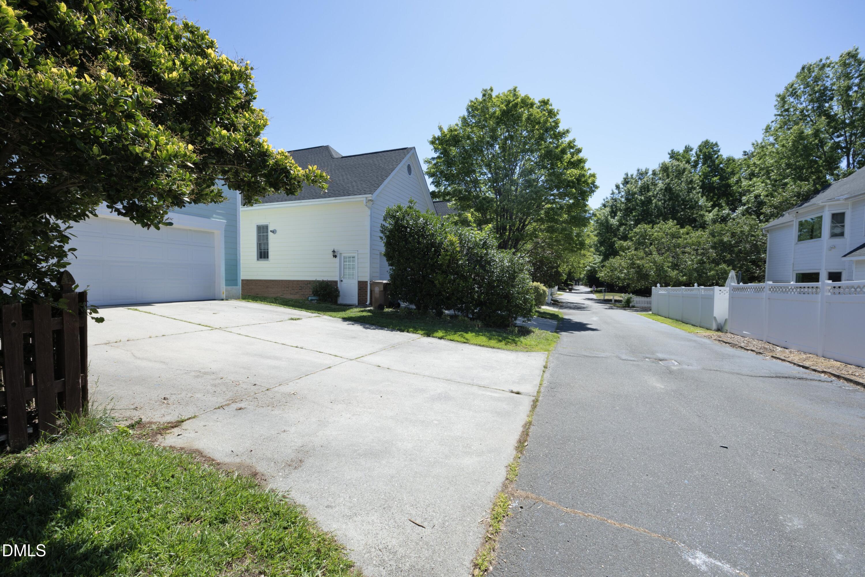 605 Carpenter Town Lane Property Photo 40