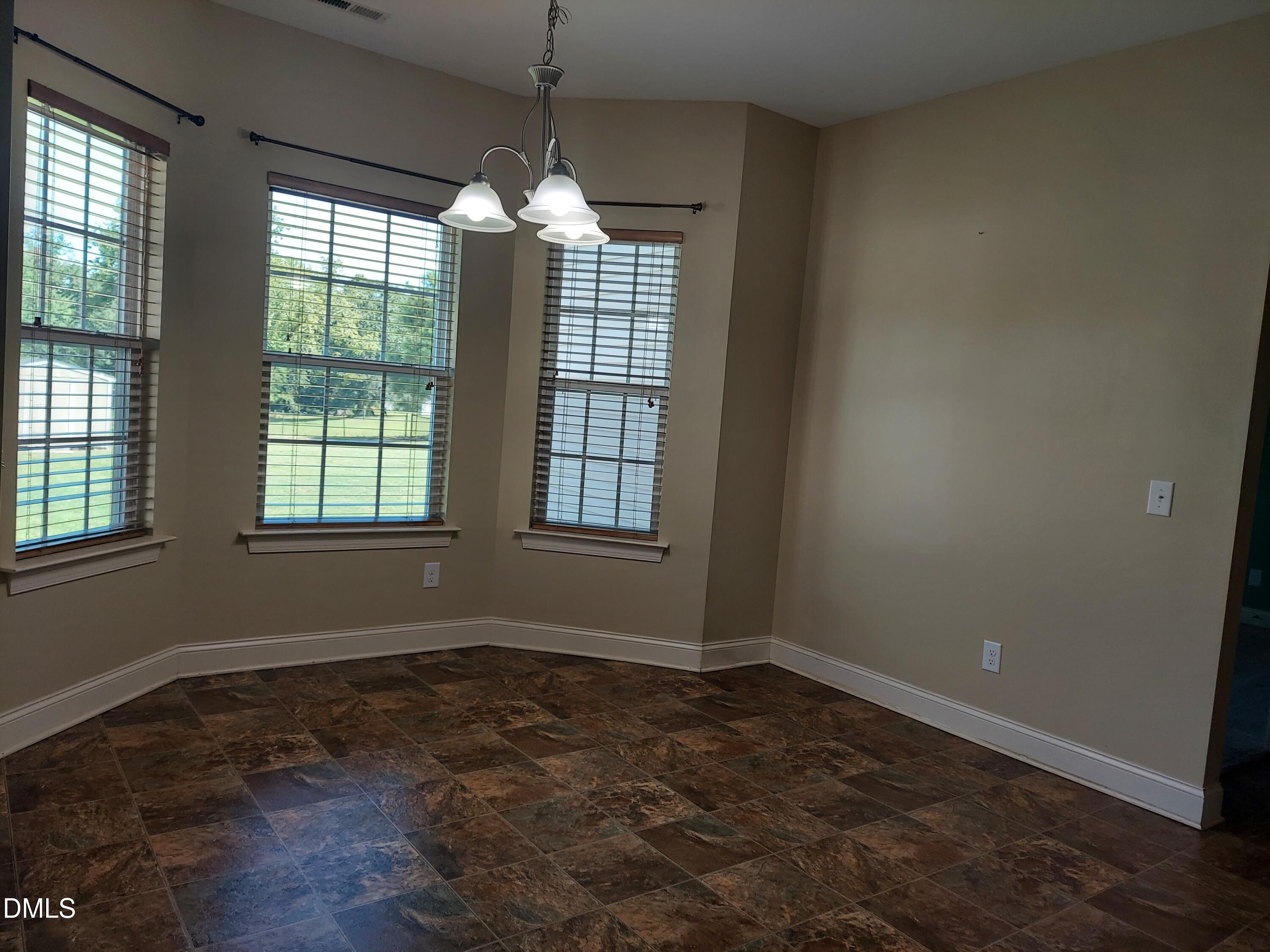5 Seahorse Court Property Photo 9