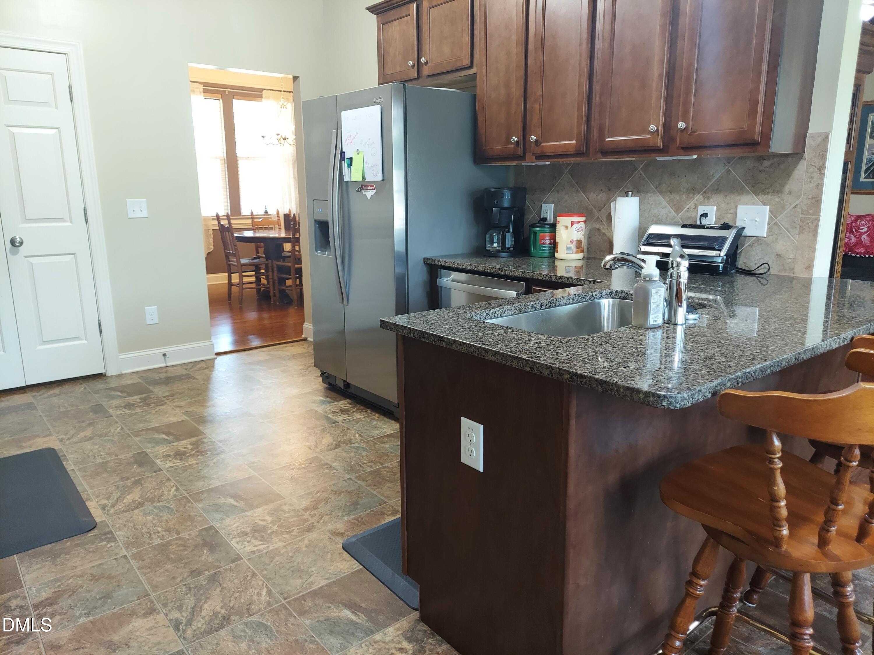 5 Seahorse Court Property Photo 11
