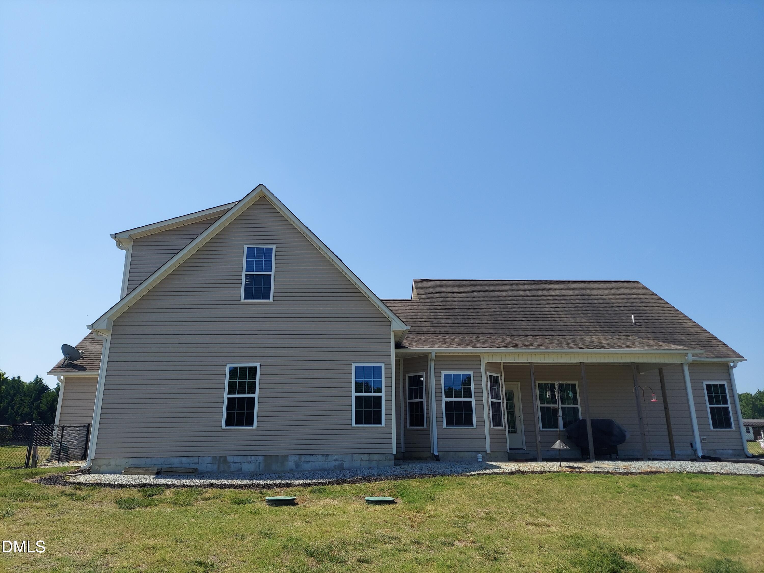 5 Seahorse Court Property Photo 28