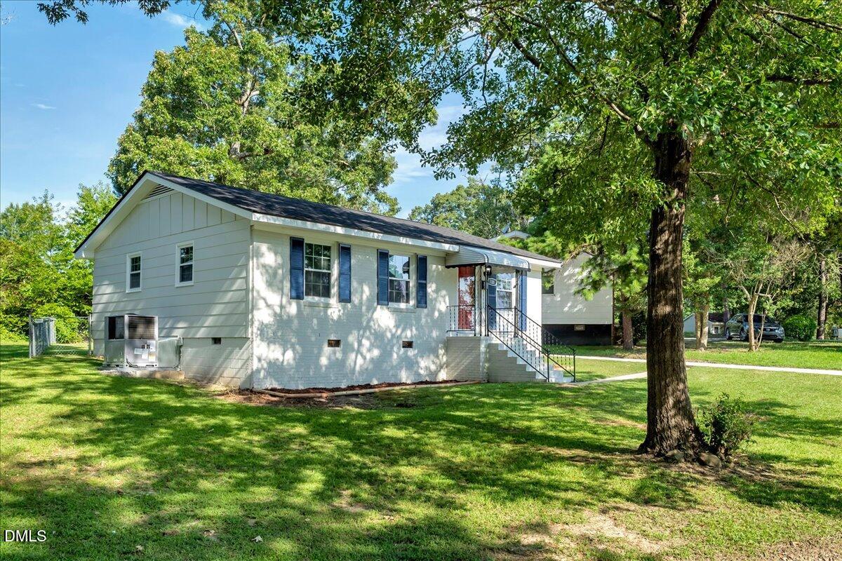 120 Southgate Drive Property Photo 1