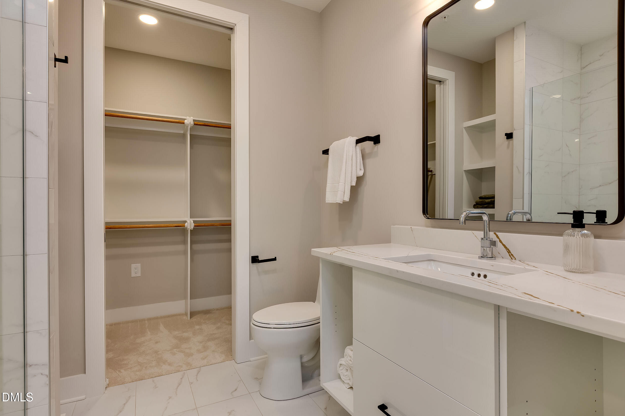 610 N Roxboro Street 21 Property Photo 35