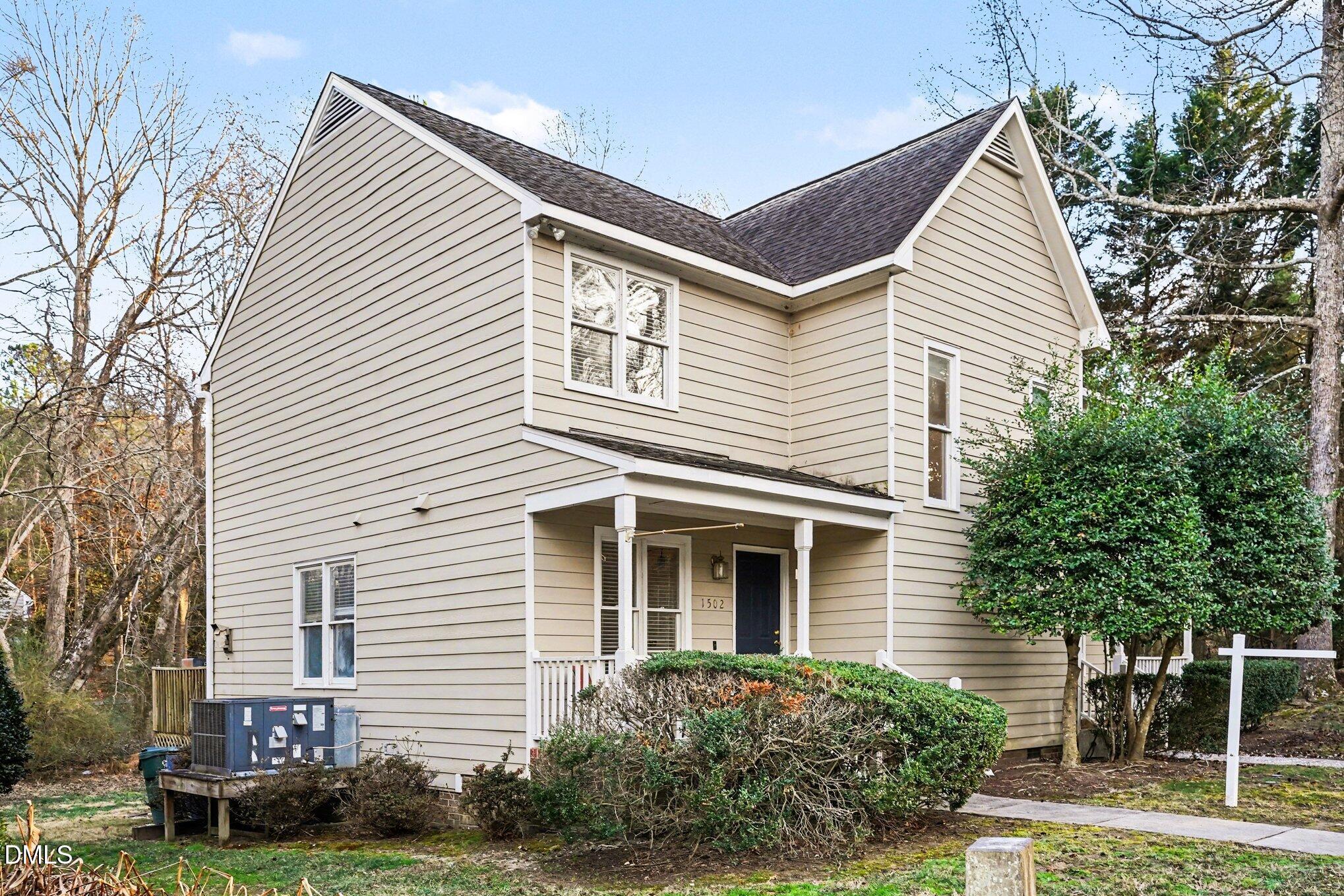 1502 Oakland Hills Way Property Photo 1