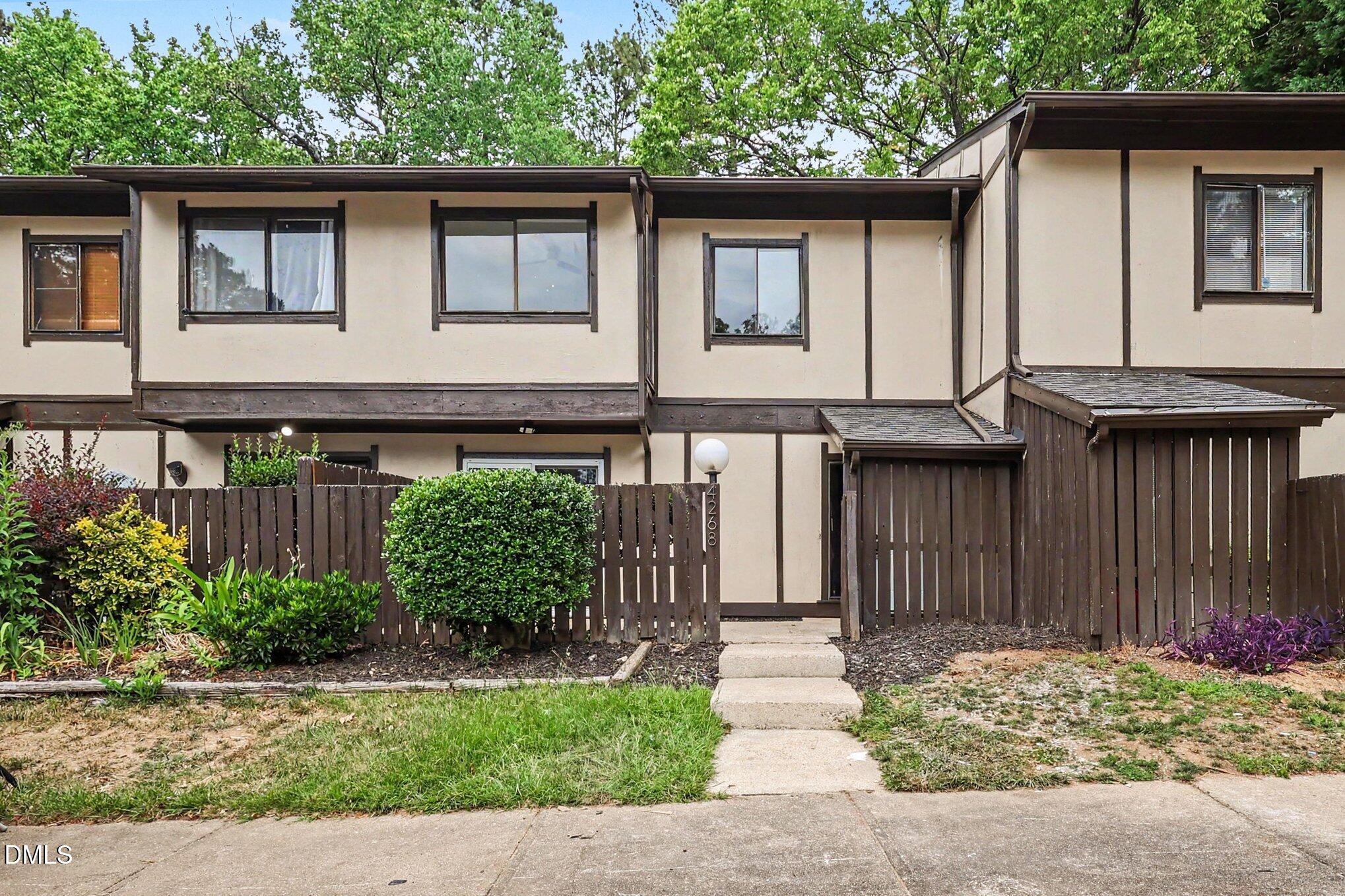 4268 Lake Ridge Drive Property Photo 4