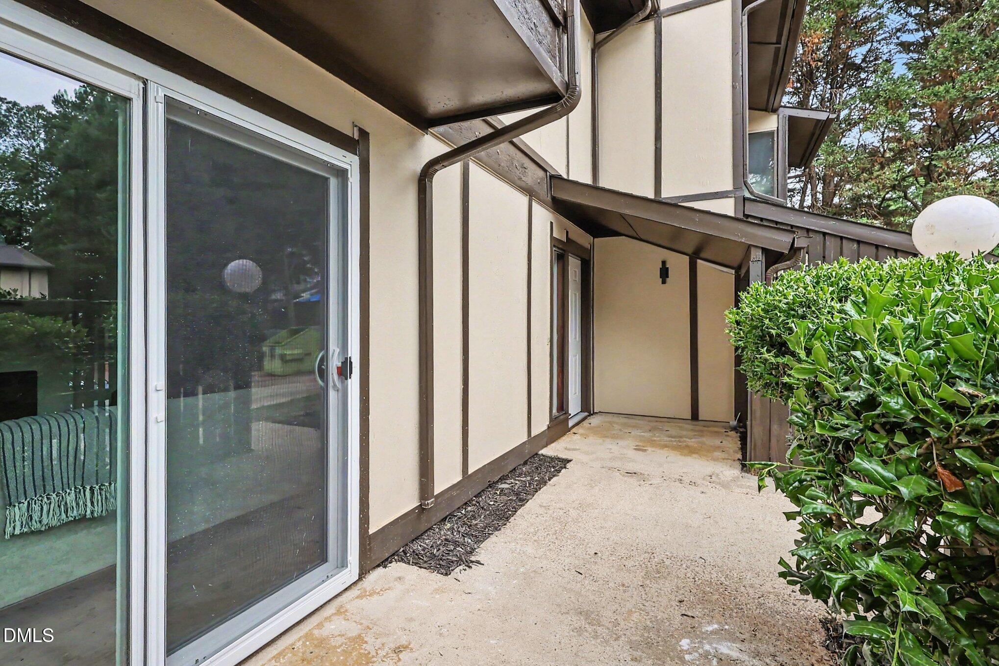 4268 Lake Ridge Drive Property Photo 7