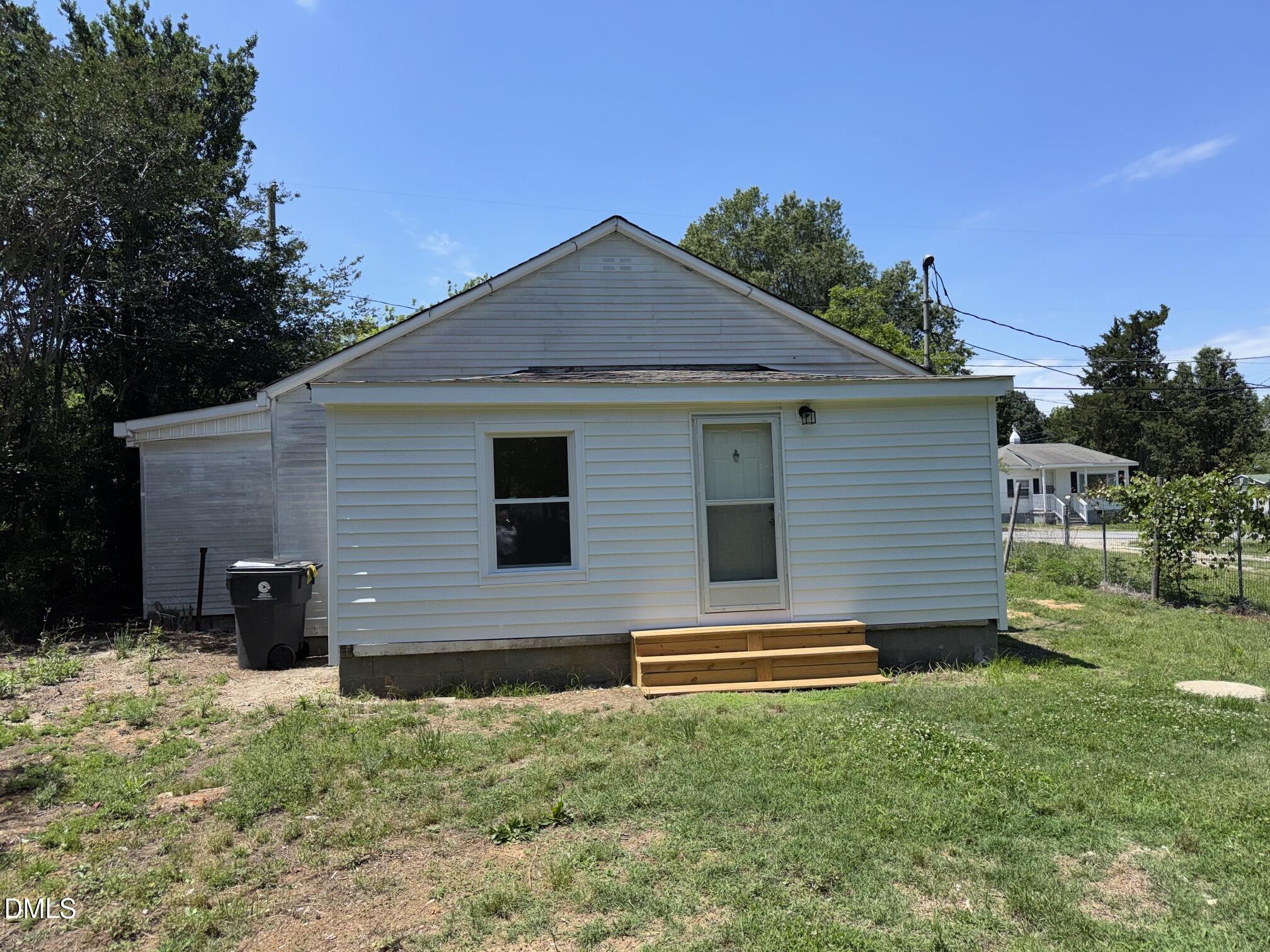 1246 Hight Street Property Photo 3